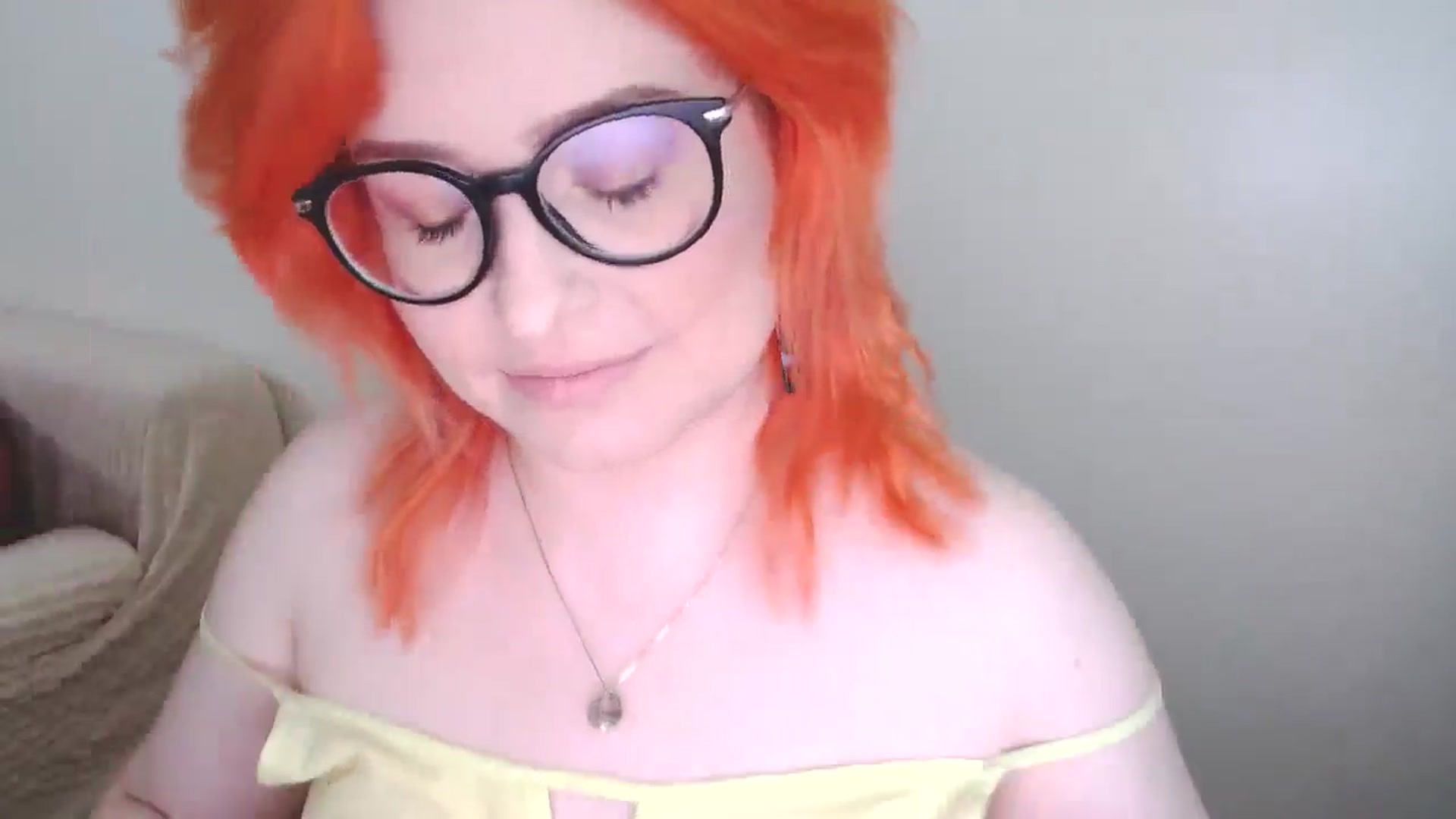 Gallery image thumbnail from EvaStar19's myfreecams stream on, 10/14/2024, 07:47 image 2 of 20