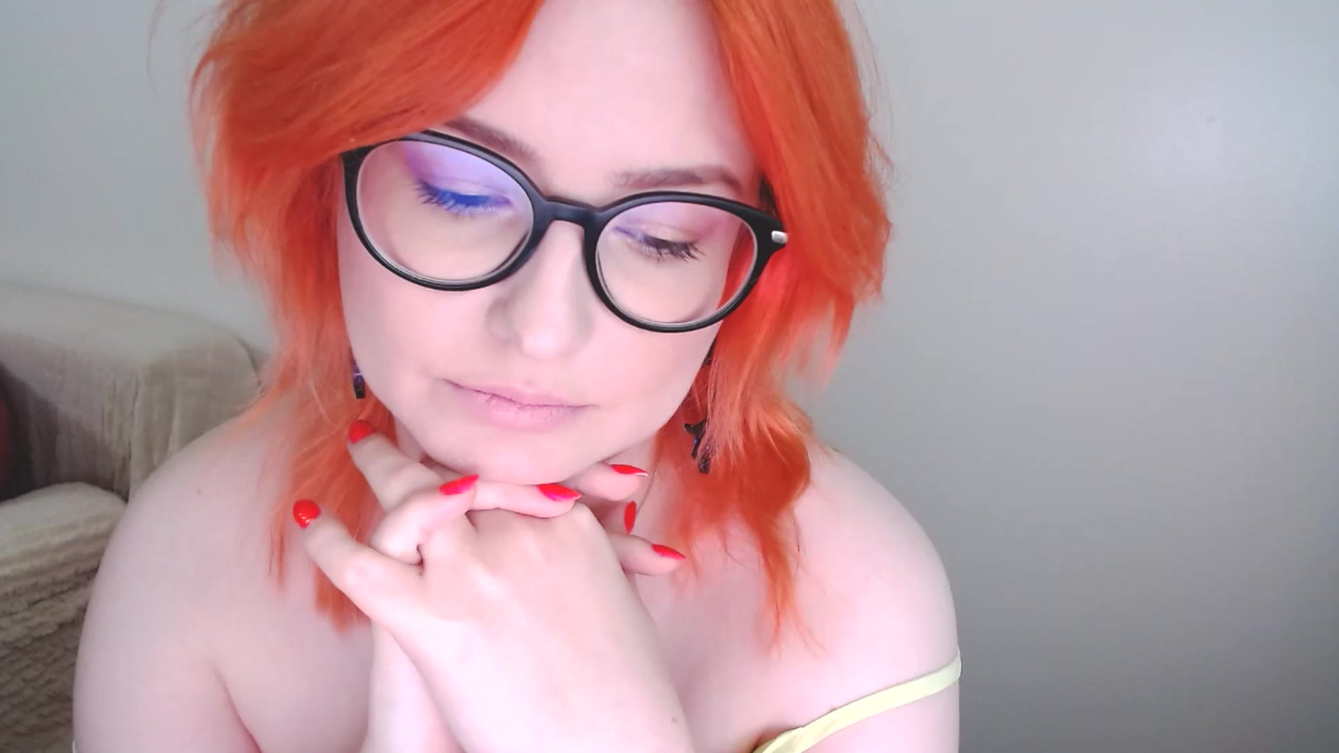 Gallery image thumbnail from EvaStar19's myfreecams stream on, 10/14/2024, 08:40 image 10 of 20