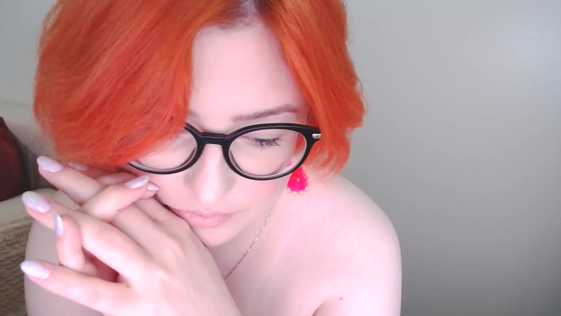 Gallery image thumbnail from EvaStar19's myfreecams stream on, 10/16/2024, 08:26 image 9 of 20