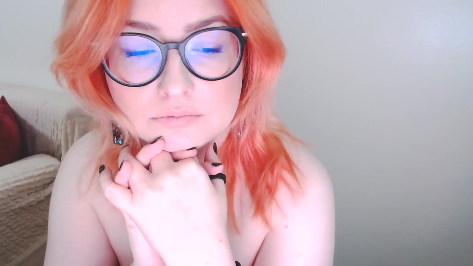 Gallery image thumbnail from EvaStar19's myfreecams stream on, 11/12/2024, 08:16 image 15 of 20