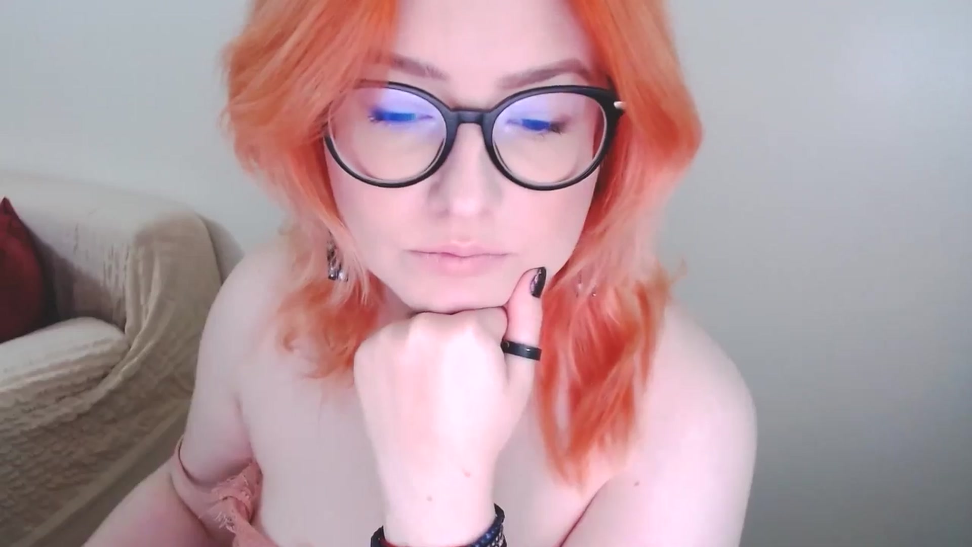 Gallery image thumbnail from EvaStar19's myfreecams stream on, 11/12/2024, 08:16 image 6 of 20