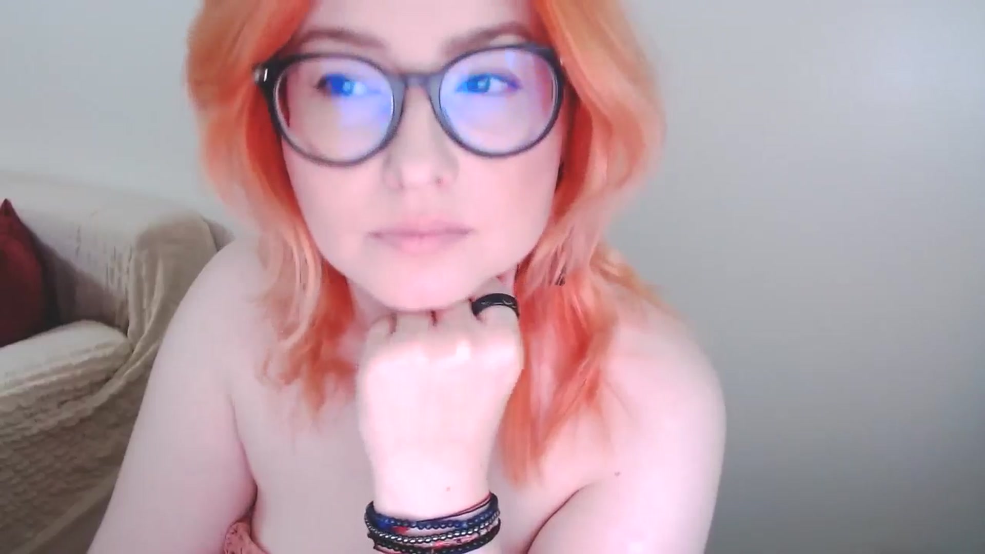 Gallery image thumbnail from EvaStar19's myfreecams stream on, 11/12/2024, 09:14 image 15 of 20