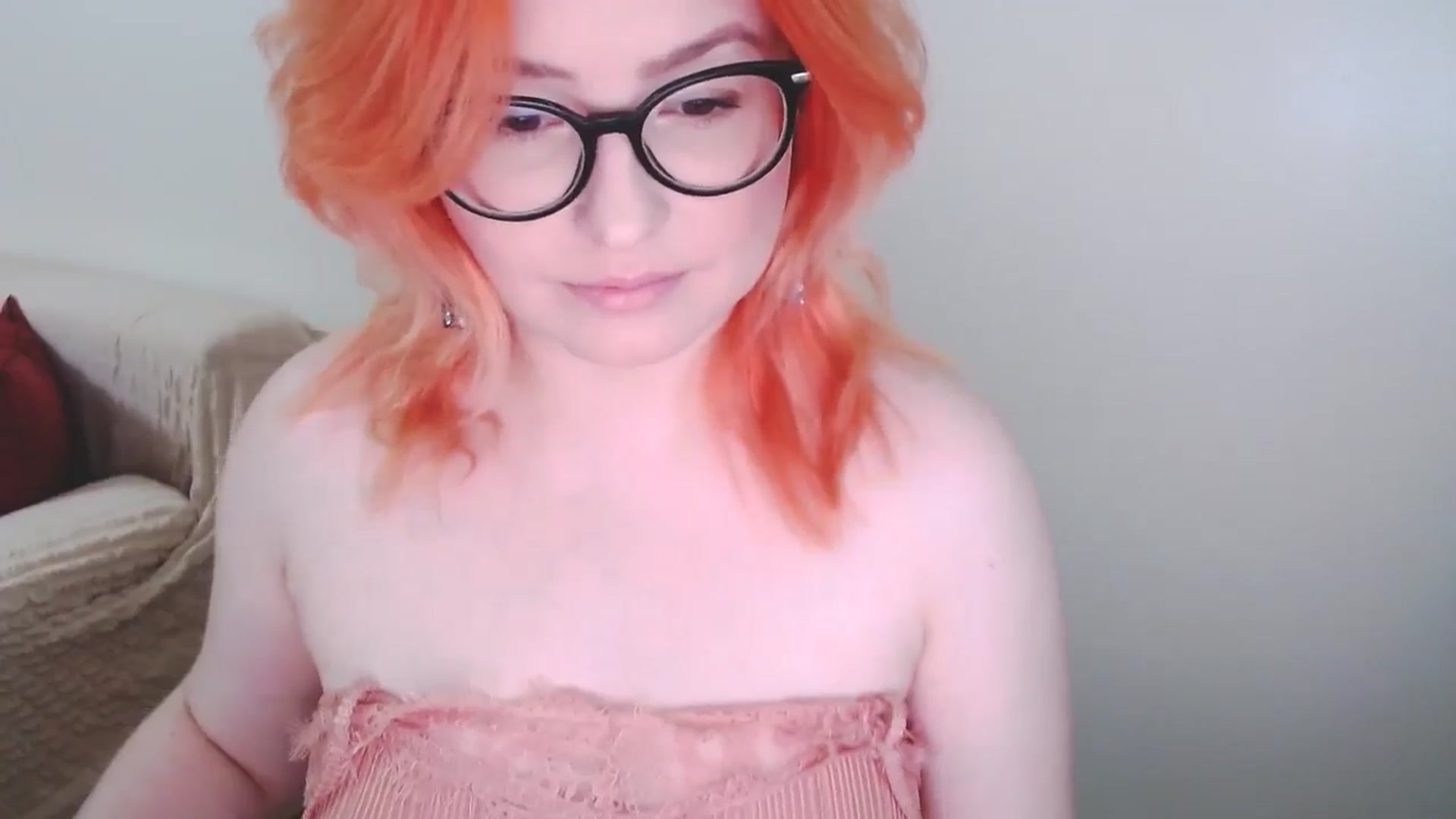 Gallery image thumbnail from EvaStar19's myfreecams stream on, 11/12/2024, 09:14 image 3 of 20