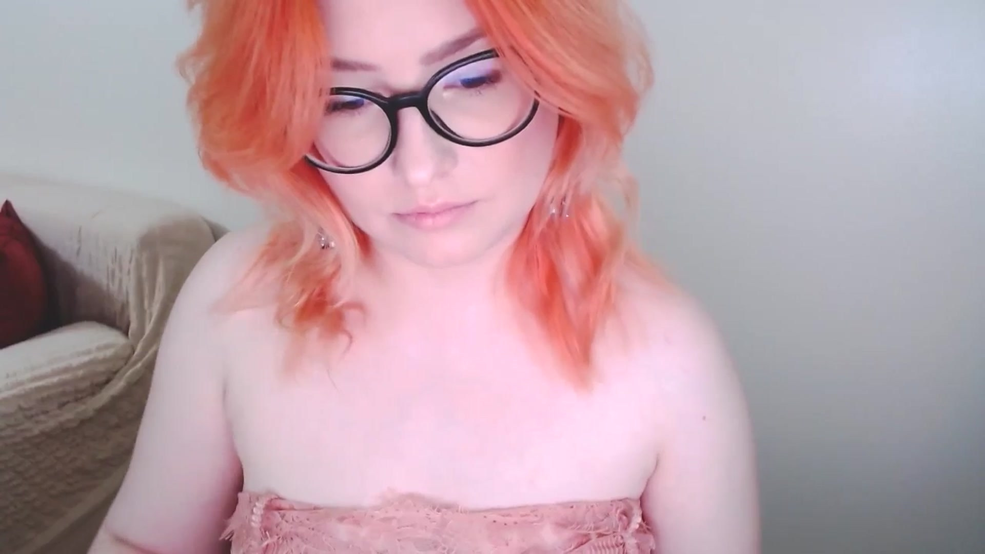 Gallery image thumbnail from EvaStar19's myfreecams stream on, 11/12/2024, 09:14 image 4 of 20