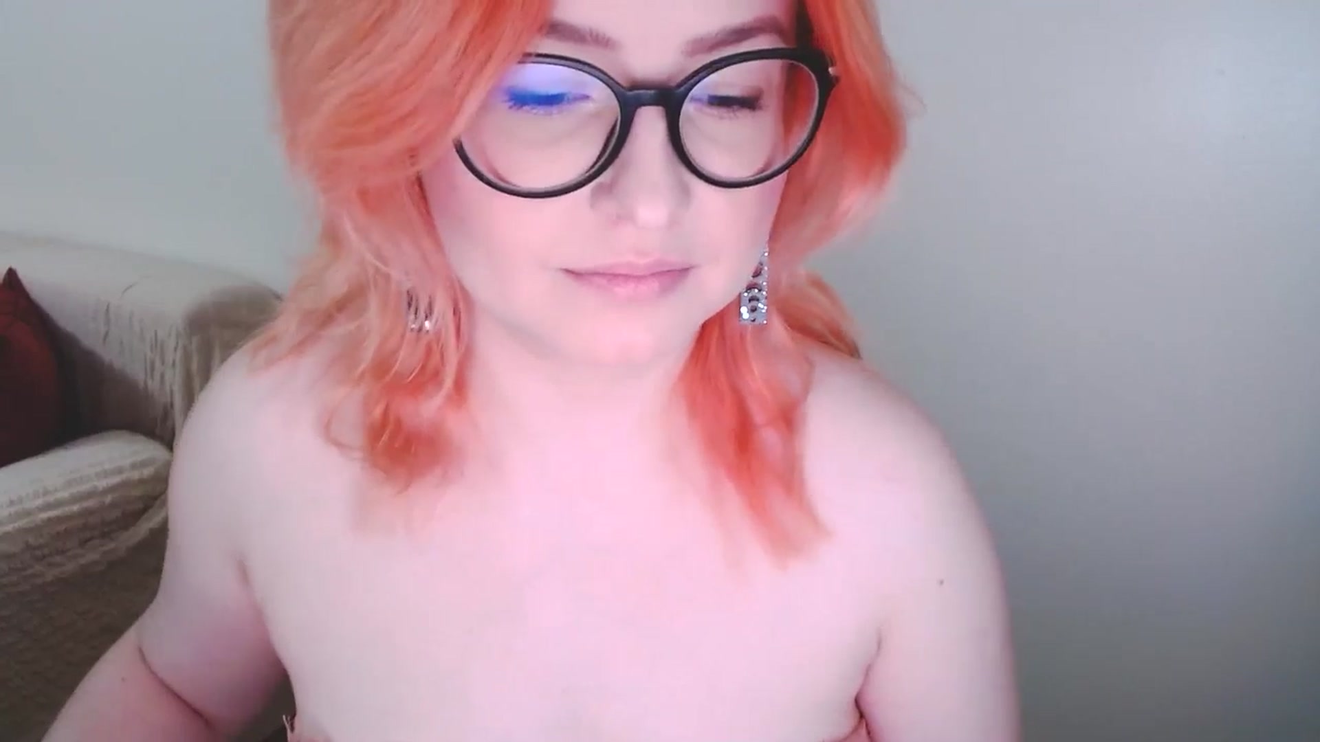 Gallery image thumbnail from EvaStar19's myfreecams stream on, 11/12/2024, 09:49 image 11 of 20