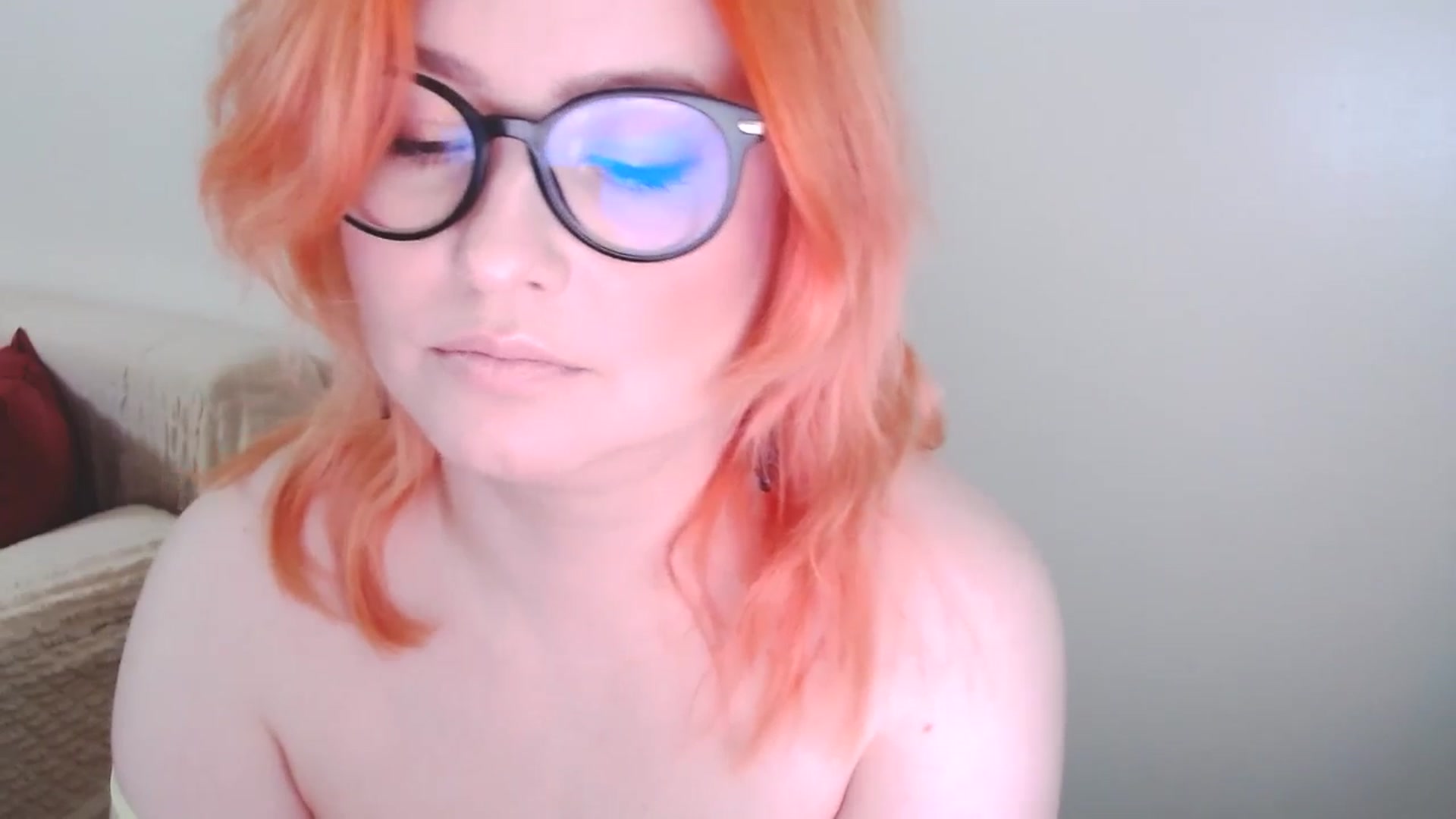 Gallery image thumbnail from EvaStar19's myfreecams stream on, 11/13/2024, 09:46 image 7 of 20