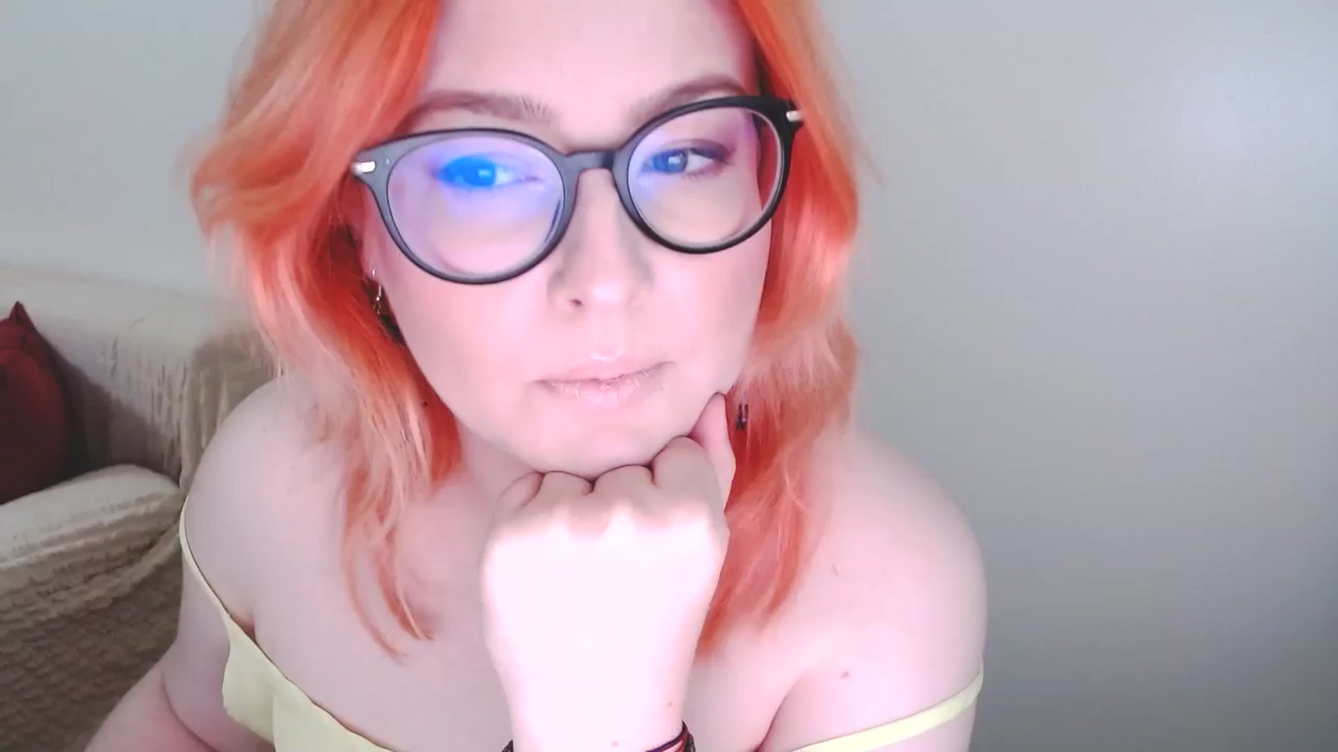 Gallery image thumbnail from EvaStar19's myfreecams stream on, 11/13/2024, 09:46 image 1 of 20