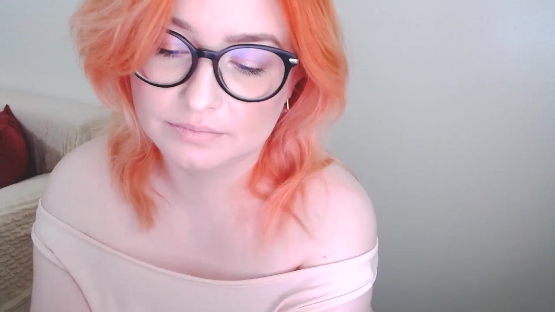 Gallery image thumbnail from EvaStar19's myfreecams stream on, 11/14/2024, 09:53 image 8 of 20