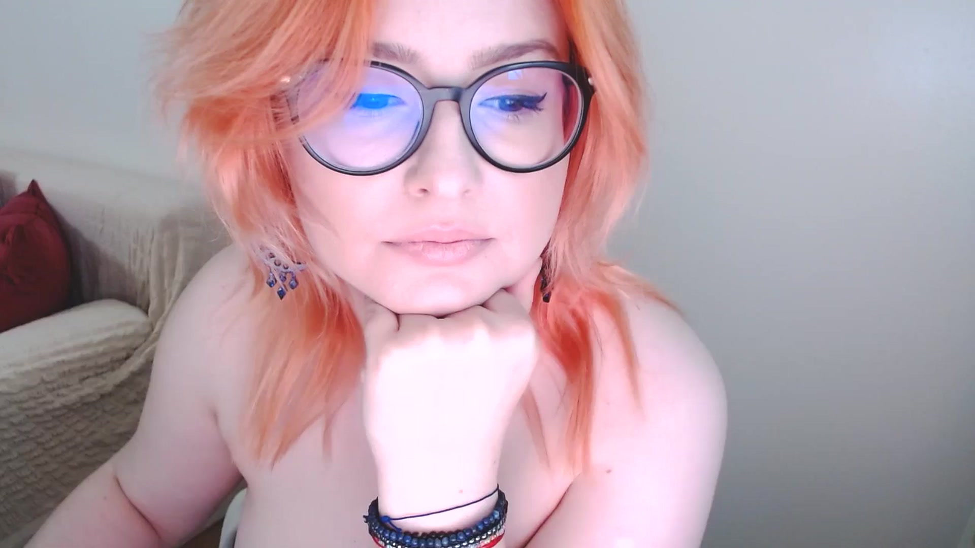 Gallery image thumbnail from EvaStar19's myfreecams stream on, 11/17/2024, 13:47 image 9 of 20