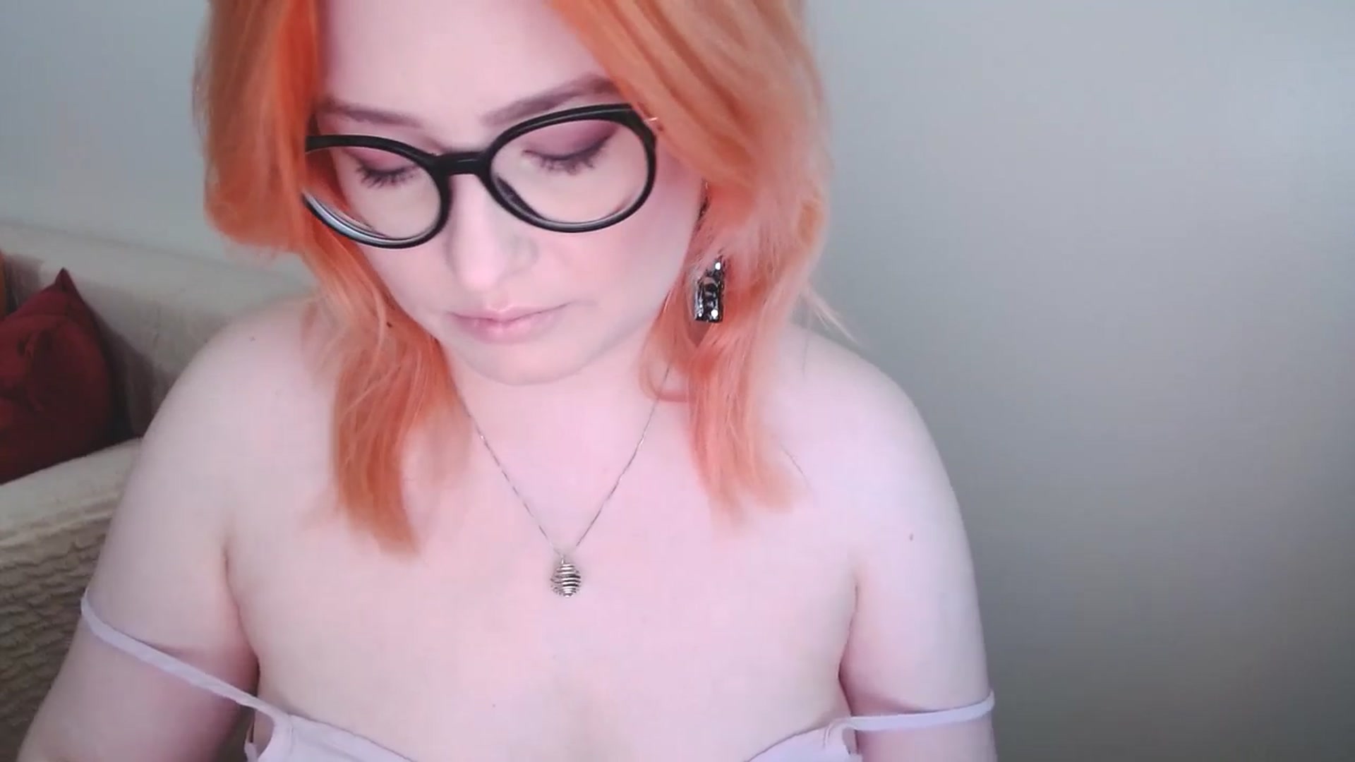 Gallery image thumbnail from EvaStar19's myfreecams stream on, 11/24/2024, 12:33 image 12 of 20