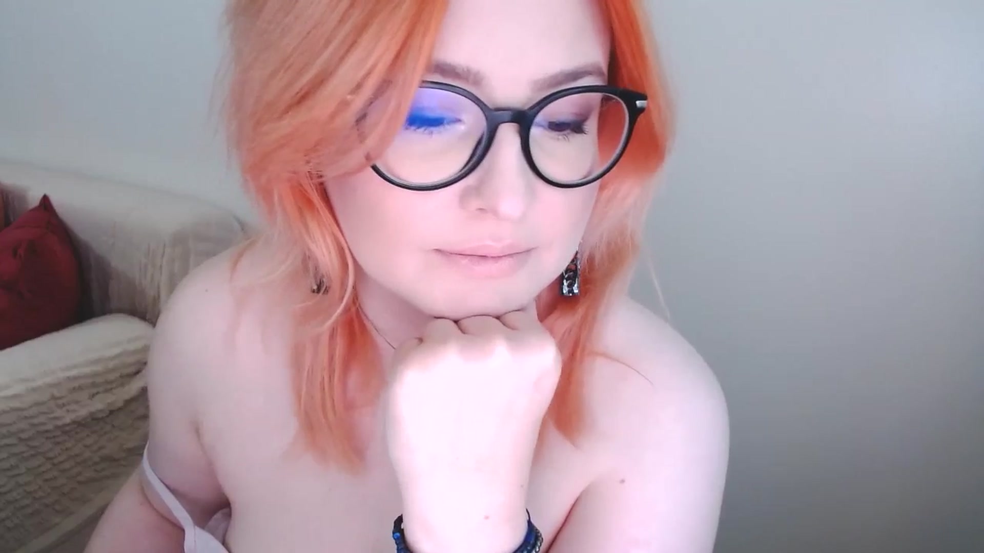 Gallery image thumbnail from EvaStar19's myfreecams stream on, 11/24/2024, 12:33 image 9 of 20