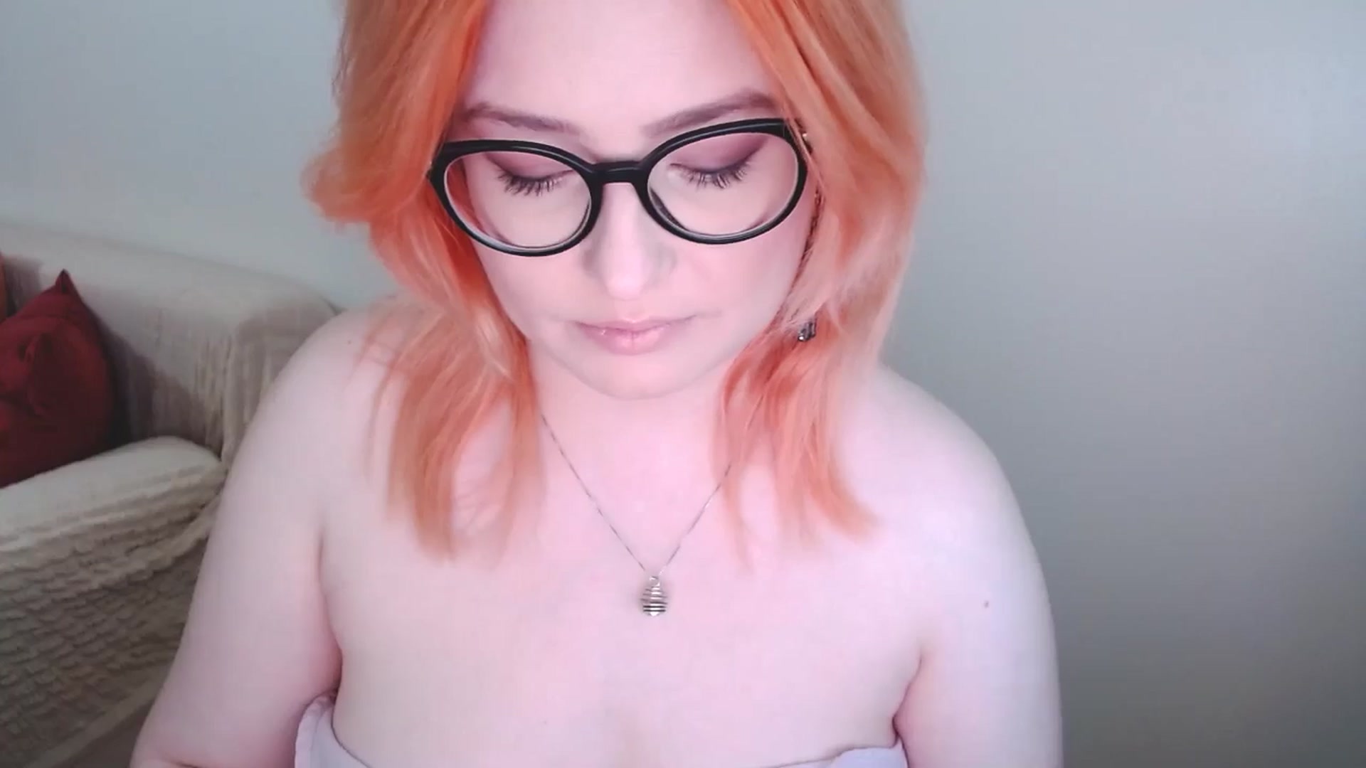 Gallery image thumbnail from EvaStar19's myfreecams stream on, 11/24/2024, 13:13 image 4 of 20