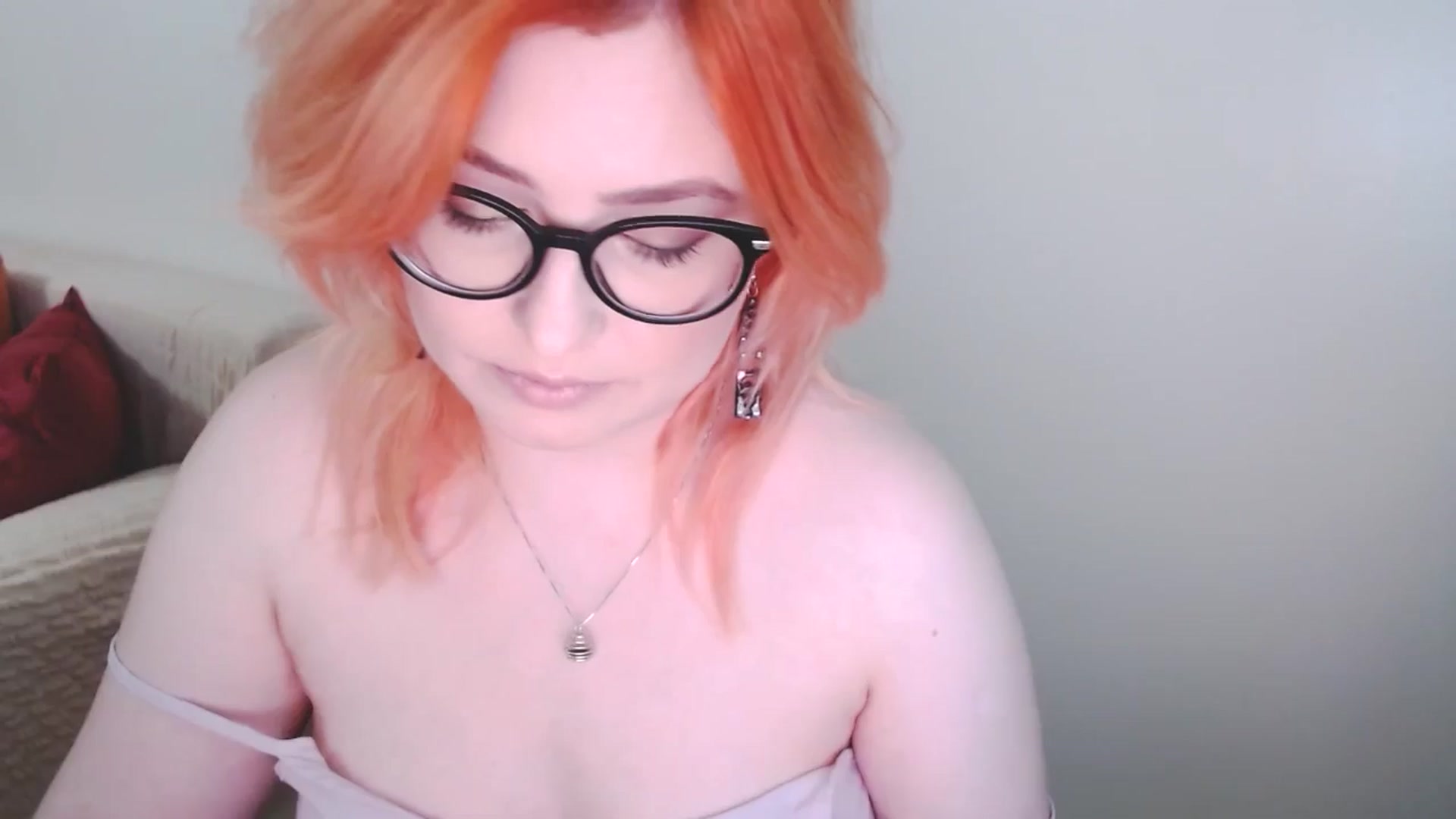 Gallery image thumbnail from EvaStar19's myfreecams stream on, 11/24/2024, 14:15 image 11 of 20