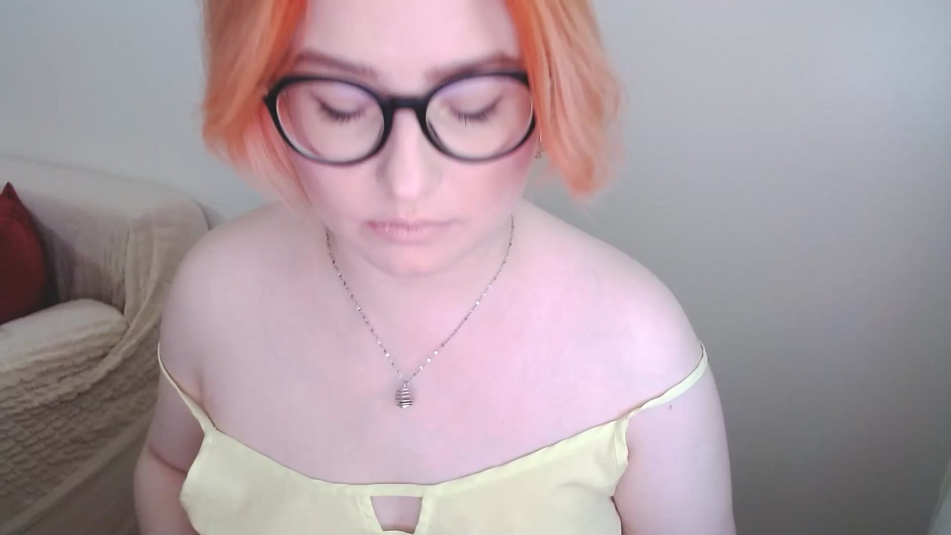 Gallery image thumbnail from EvaStar19's myfreecams stream on, 11/26/2024, 09:35 image 11 of 20