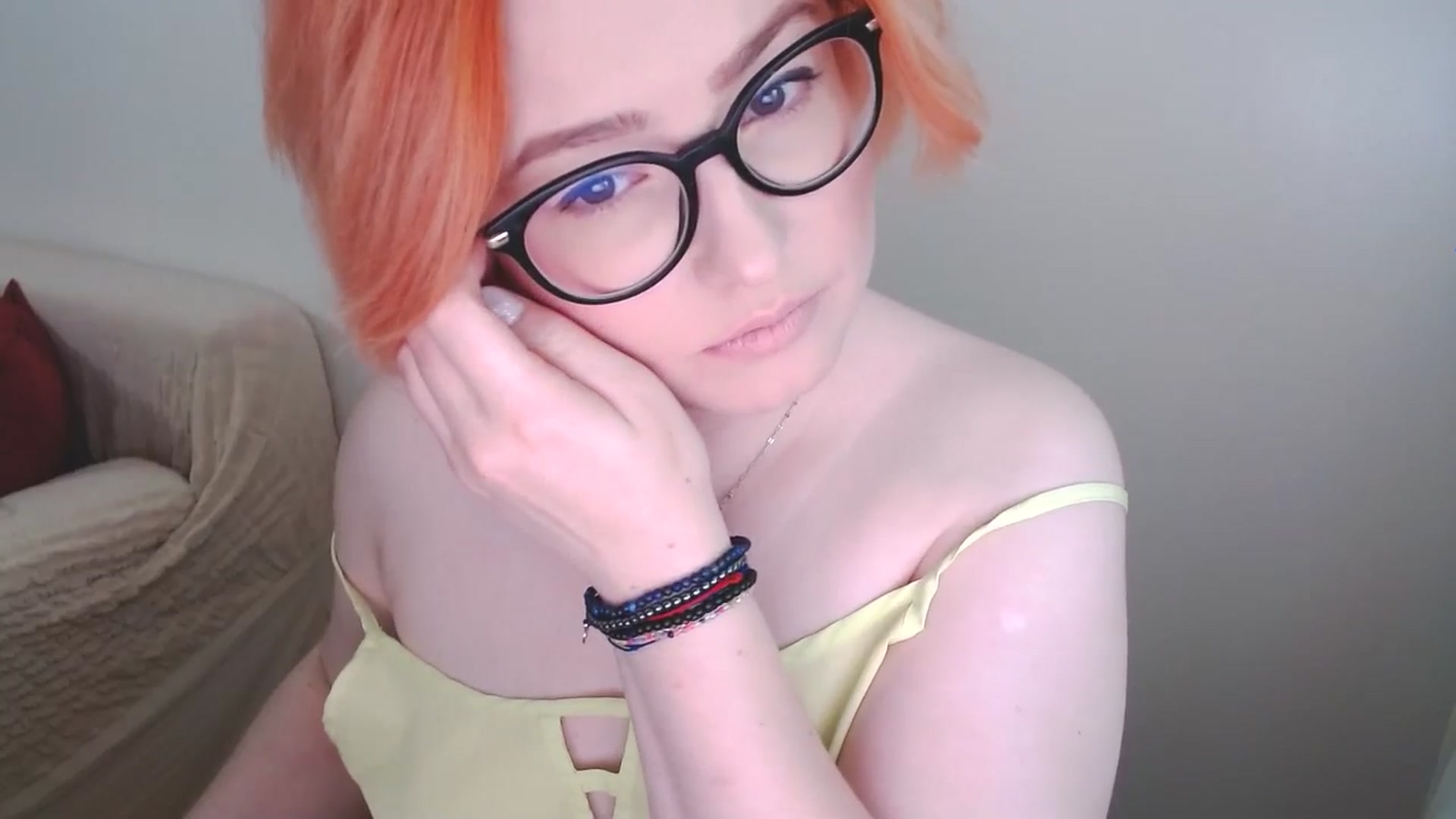 Gallery image thumbnail from EvaStar19's myfreecams stream on, 11/26/2024, 09:35 image 16 of 20