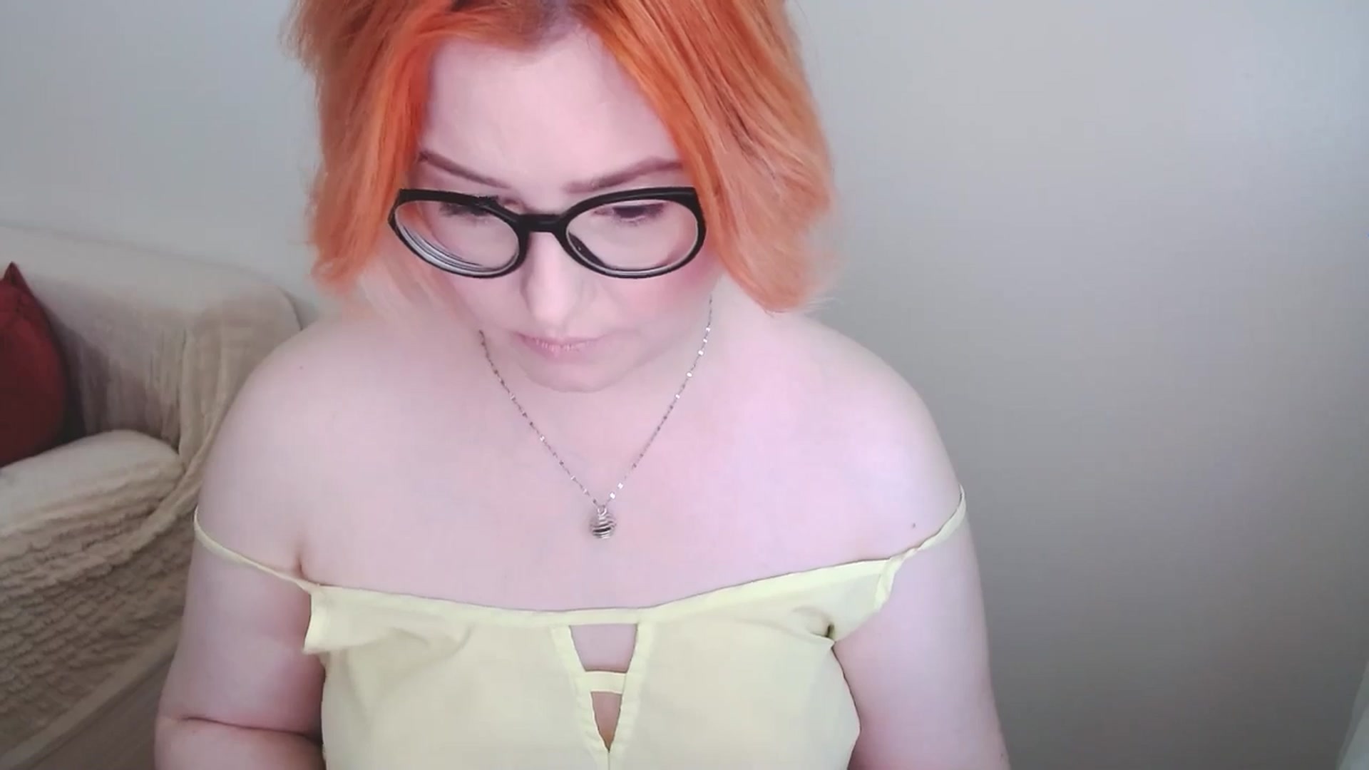 Gallery image thumbnail from EvaStar19's myfreecams stream on, 11/26/2024, 09:35 image 8 of 20