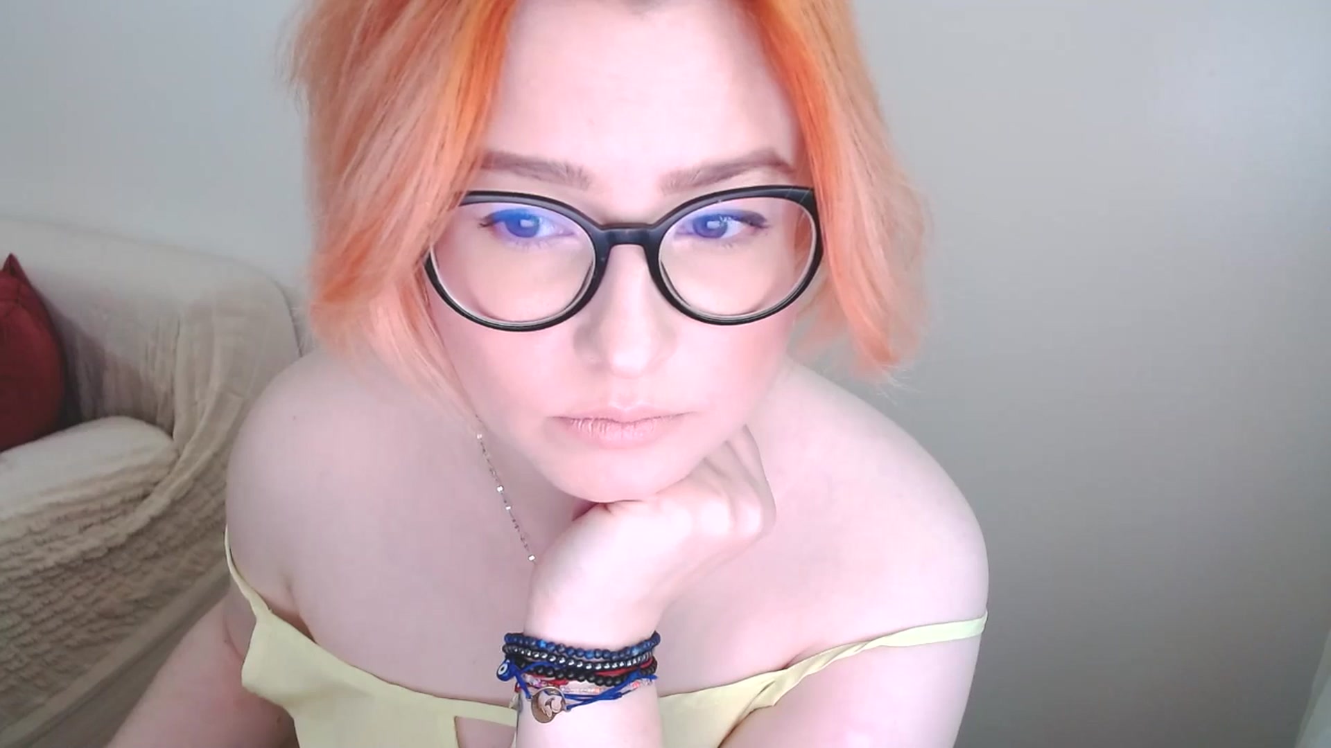 Gallery image thumbnail from EvaStar19's myfreecams stream on, 11/26/2024, 09:35 image 13 of 20