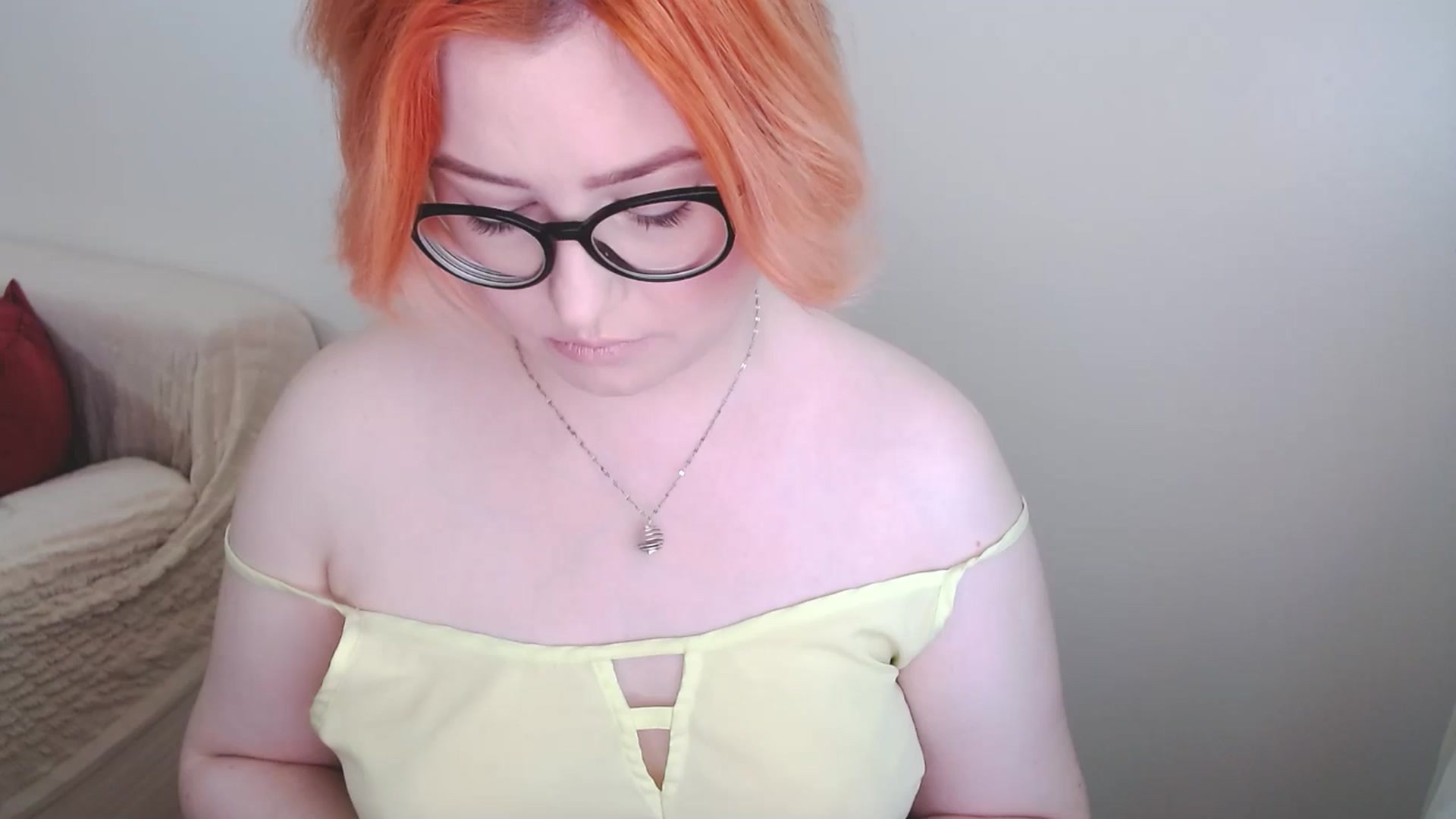 Gallery image thumbnail from EvaStar19's myfreecams stream on, 11/26/2024, 09:35 image 9 of 20