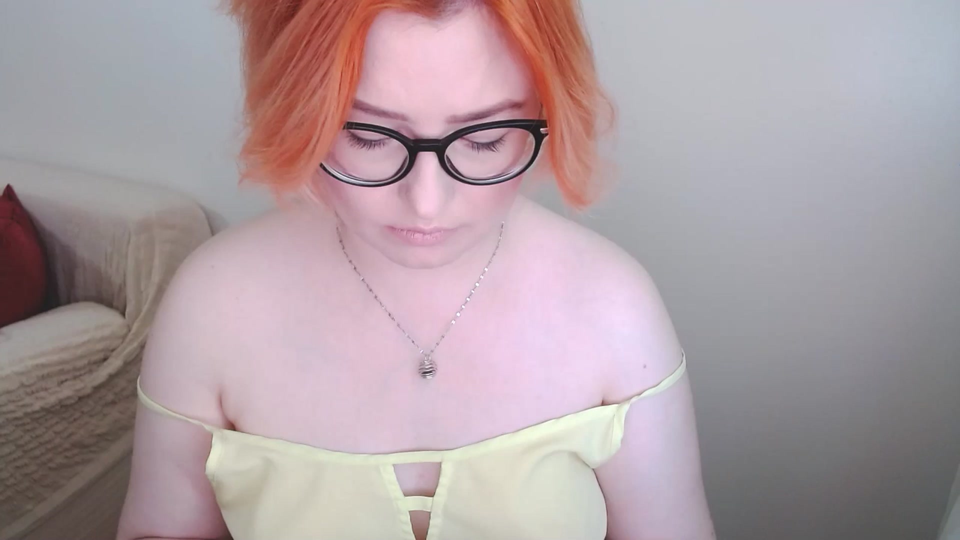 Gallery image thumbnail from EvaStar19's myfreecams stream on, 11/26/2024, 09:35 image 6 of 20