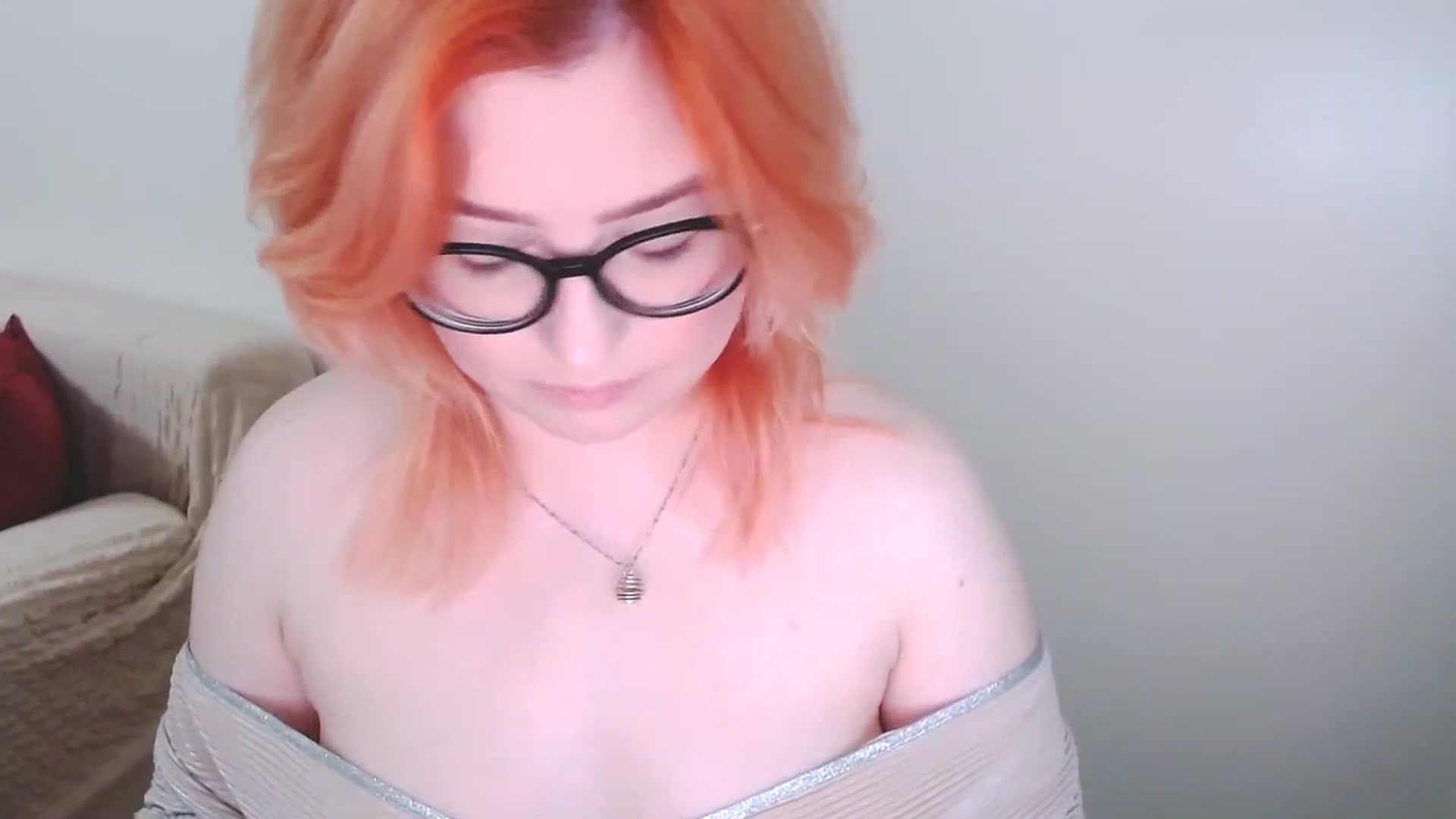 Gallery image thumbnail from EvaStar19's myfreecams stream on, 11/28/2024, 08:17 image 7 of 20