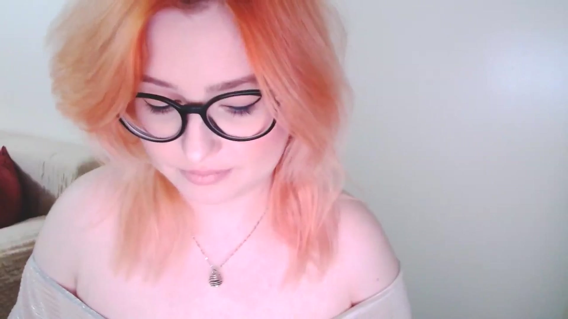Gallery image thumbnail from EvaStar19's myfreecams stream on, 12/07/2024, 14:49 image 19 of 20