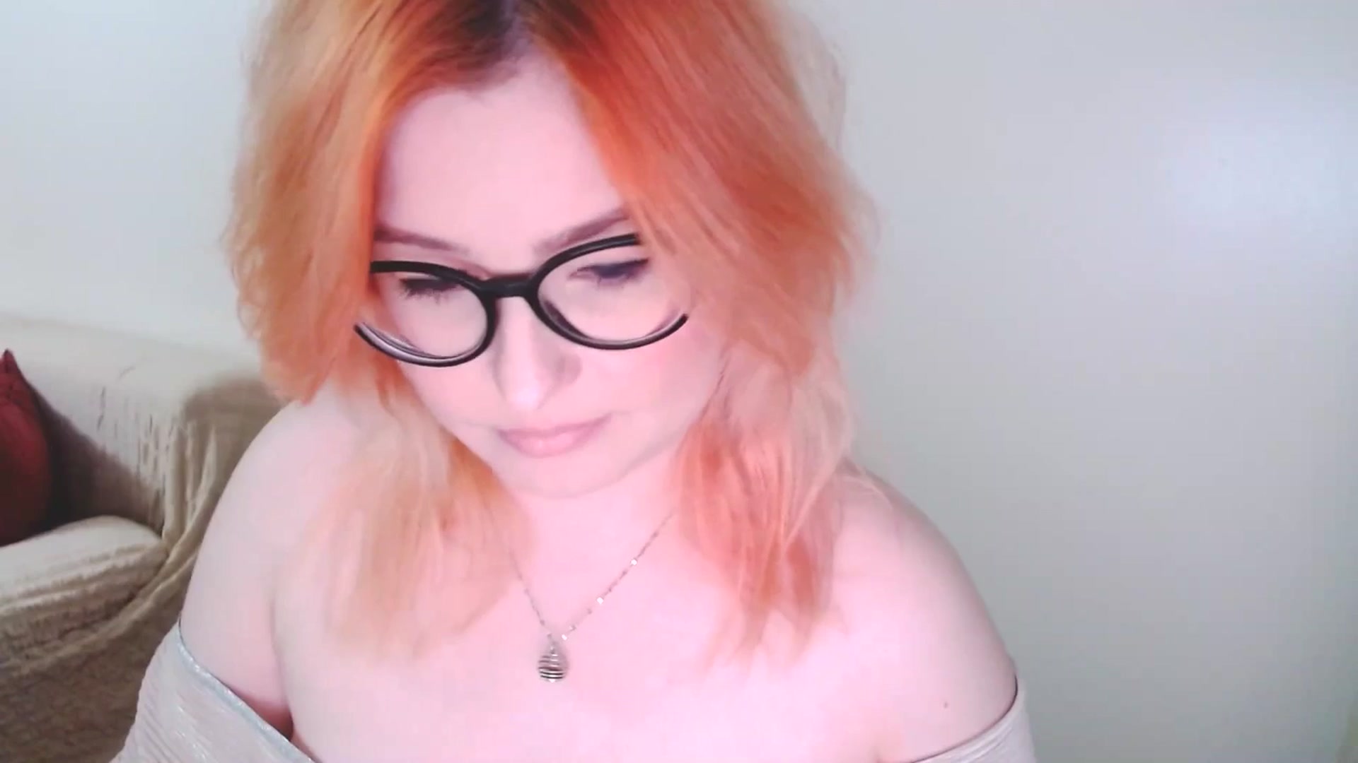 Gallery image thumbnail from EvaStar19's myfreecams stream on, 12/07/2024, 14:49 image 12 of 20