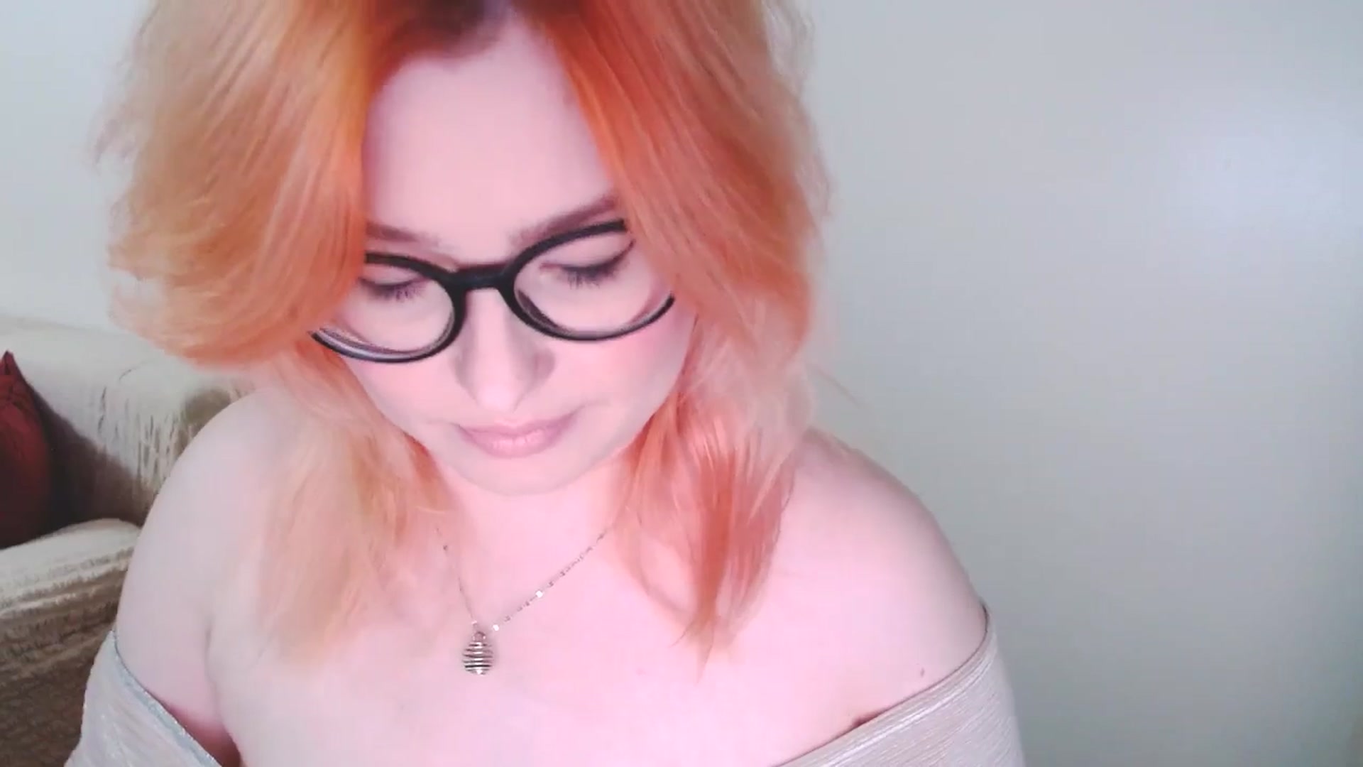 Gallery image thumbnail from EvaStar19's myfreecams stream on, 12/07/2024, 14:49 image 2 of 20