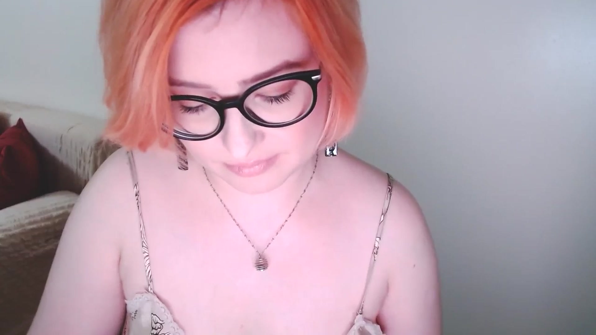 Gallery image thumbnail from EvaStar19's myfreecams stream on, 12/14/2024, 16:11 image 2 of 20