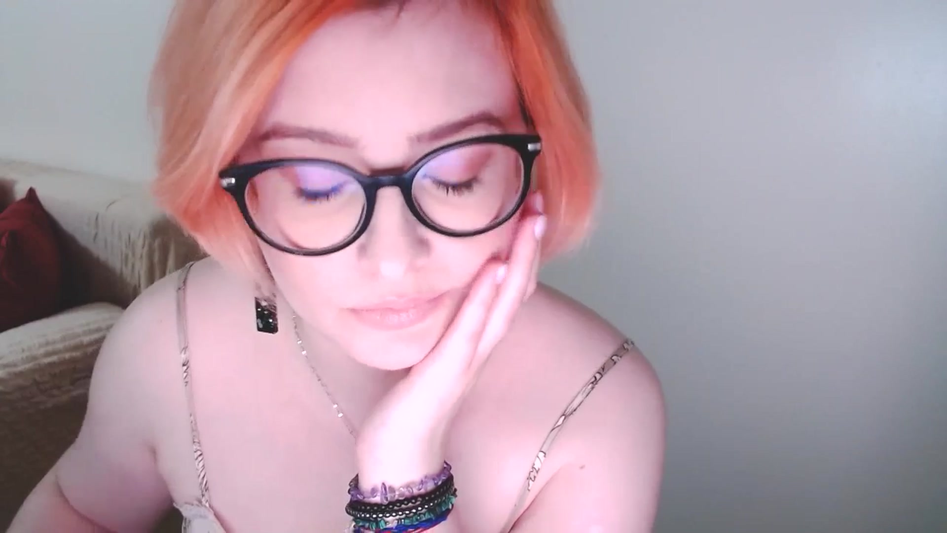 Gallery image thumbnail from EvaStar19's myfreecams stream on, 12/14/2024, 16:11 image 6 of 20