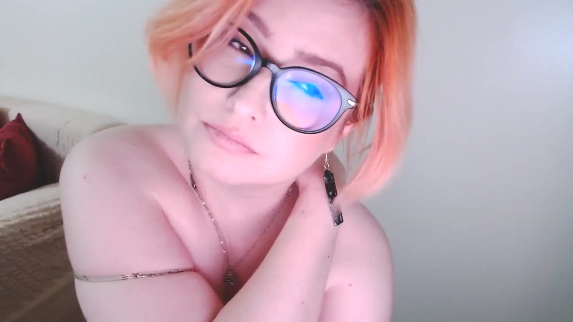 Gallery image thumbnail from EvaStar19's myfreecams stream on, 12/14/2024, 16:11 image 16 of 20