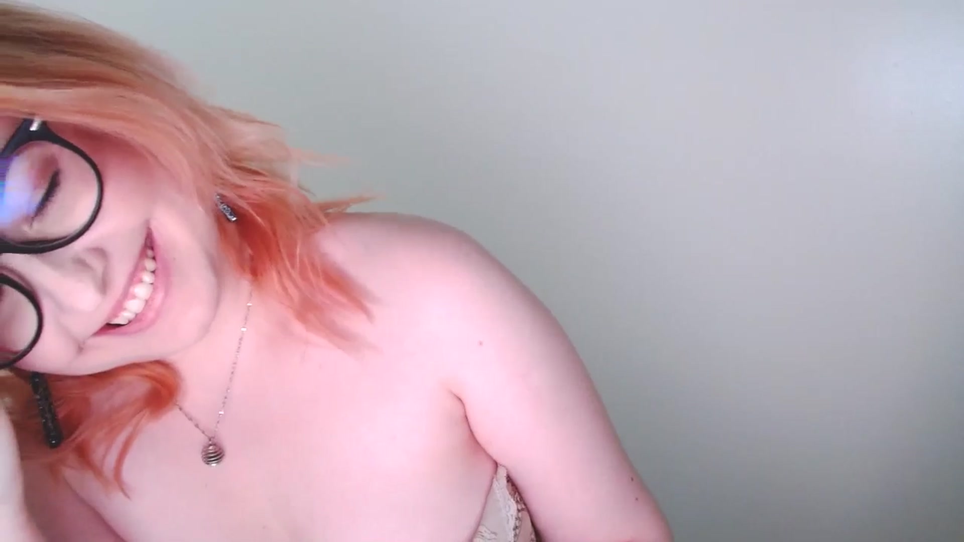 Gallery image thumbnail from EvaStar19's myfreecams stream on, 12/14/2024, 16:55 image 9 of 20