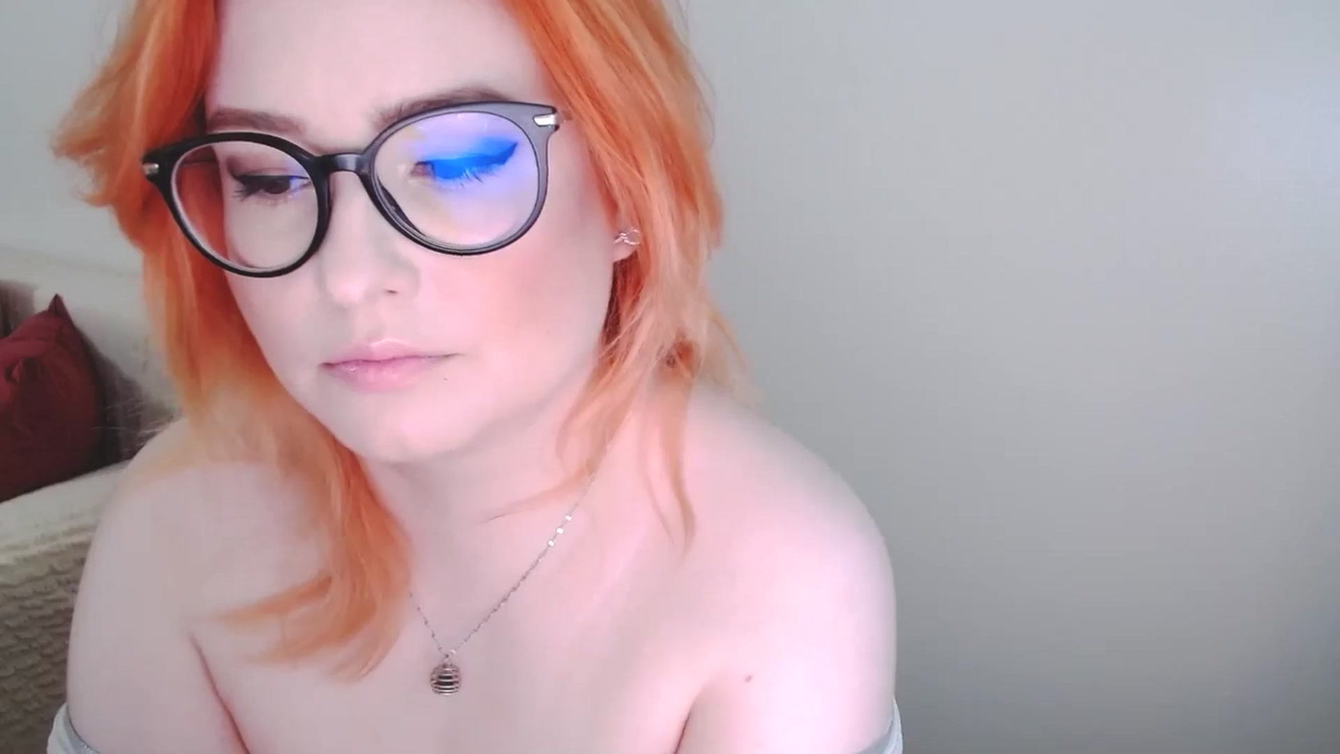 Gallery image thumbnail from EvaStar19's myfreecams stream on, 12/18/2024, 13:26 image 2 of 20