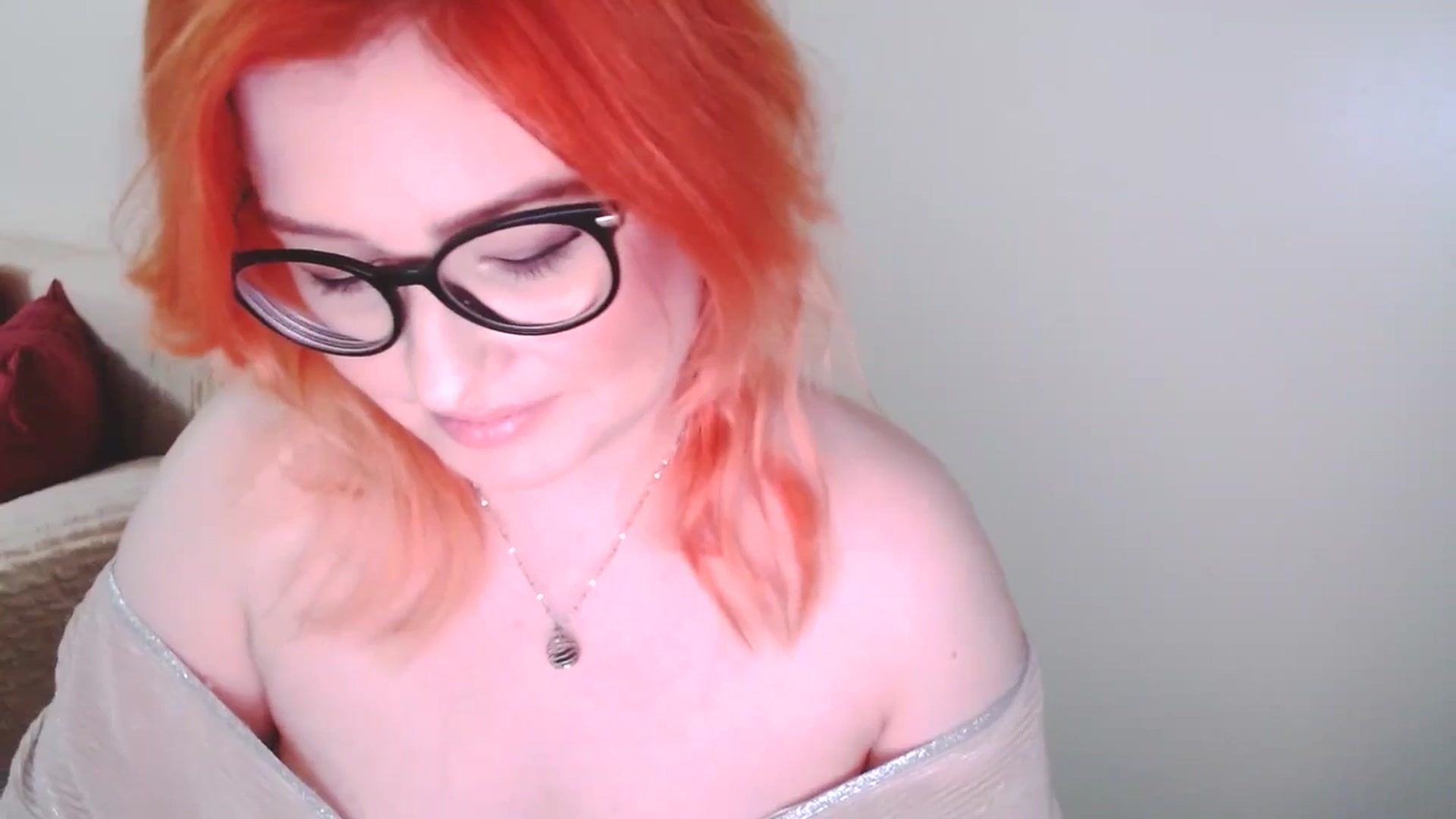Gallery image thumbnail from EvaStar19's myfreecams stream on, 12/18/2024, 16:42 image 11 of 20