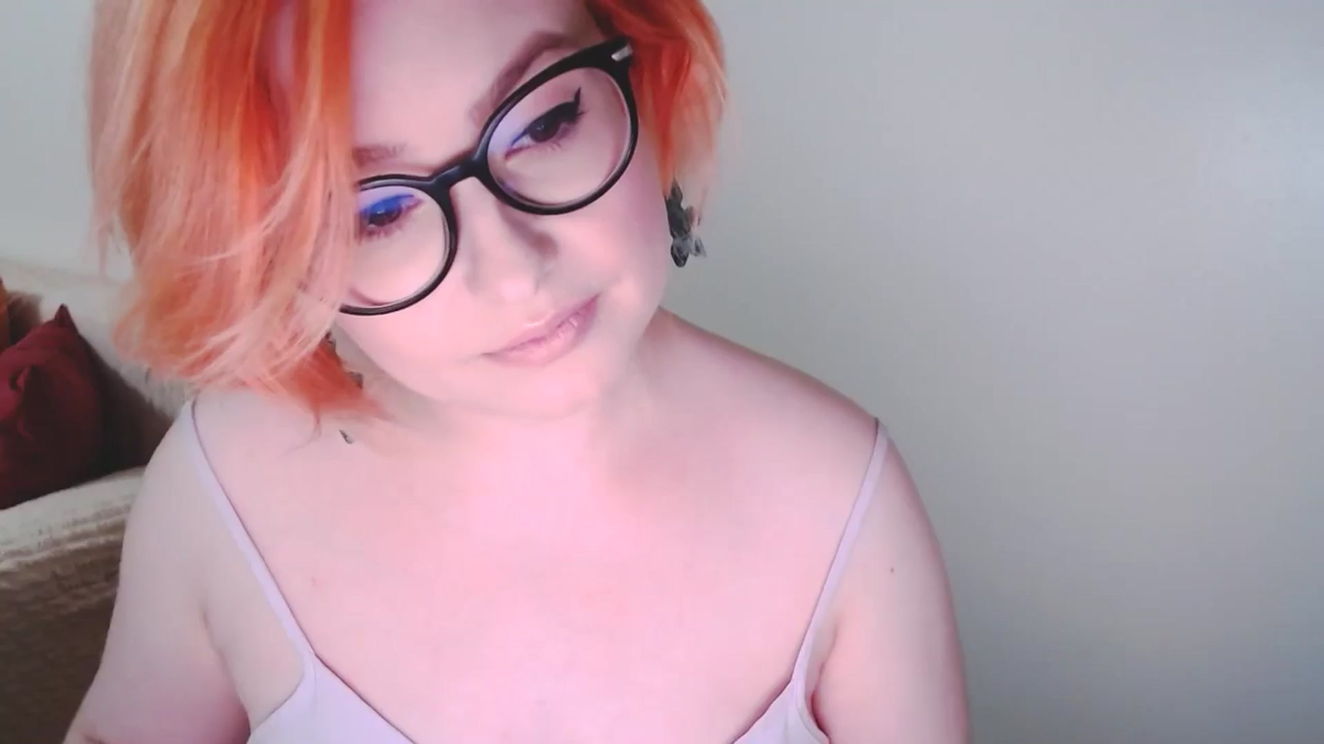 Gallery image thumbnail from EvaStar19's myfreecams stream on, 12/21/2024, 16:13 image 2 of 20