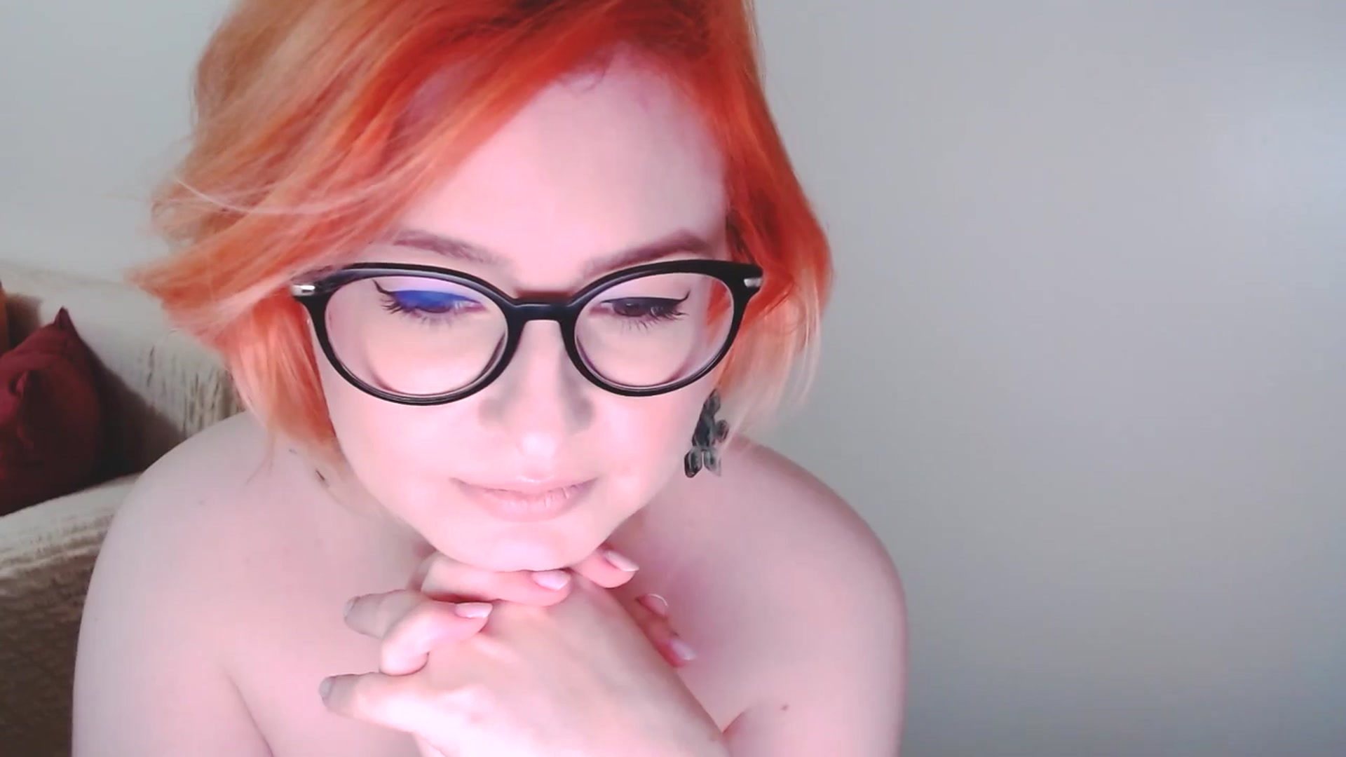 Gallery image thumbnail from EvaStar19's myfreecams stream on, 12/21/2024, 16:13 image 3 of 20