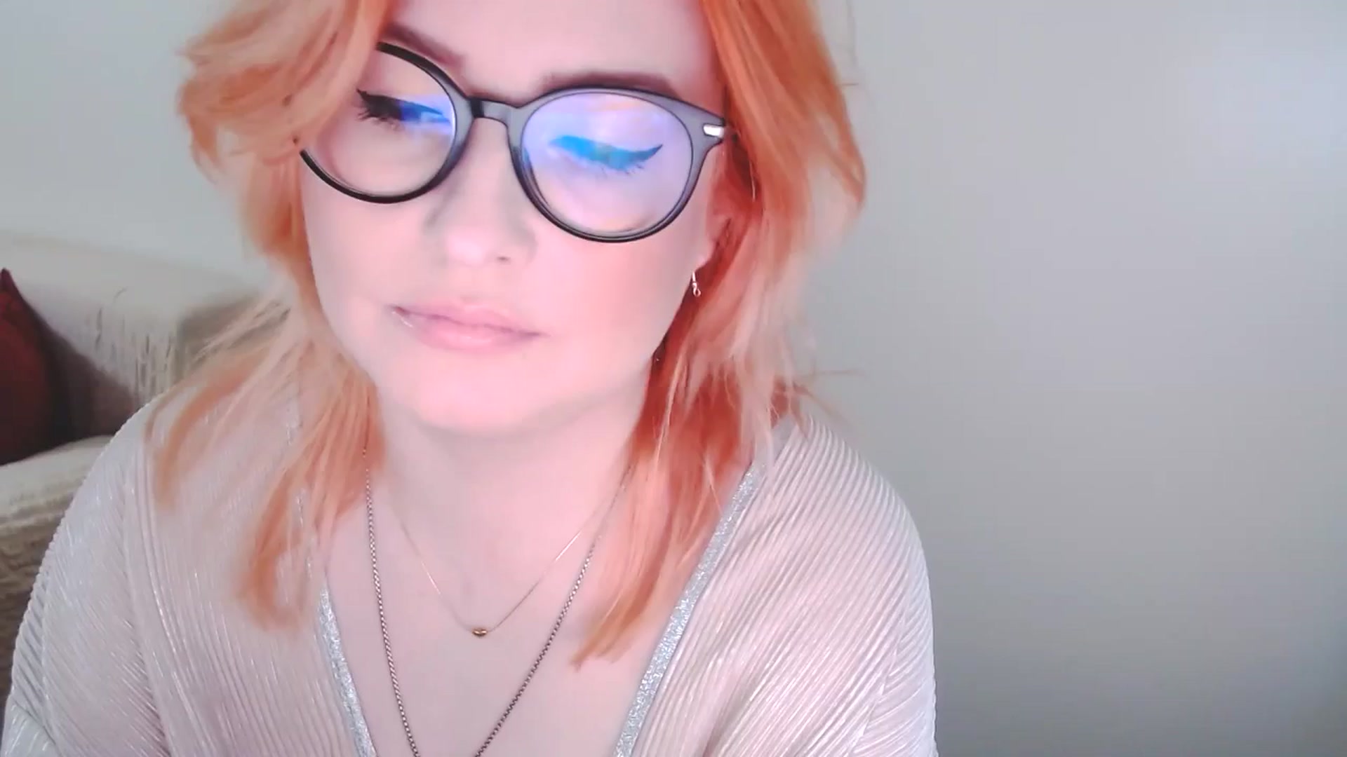 Gallery image thumbnail from EvaStar19's myfreecams stream on, 12/28/2024, 12:43 image 1 of 20