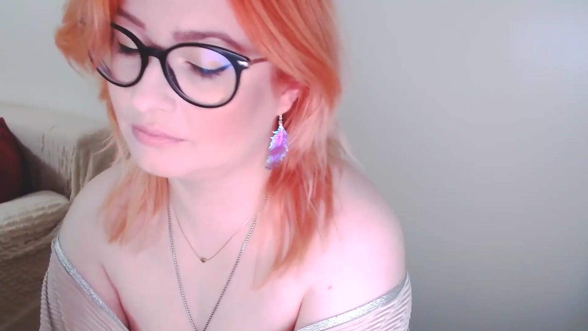 Gallery image thumbnail from EvaStar19's myfreecams stream on, 12/28/2024, 12:43 image 17 of 20