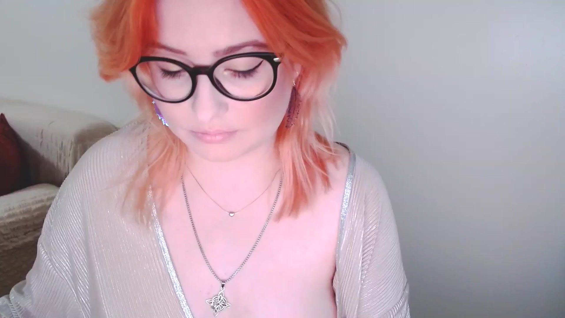 Gallery image thumbnail from EvaStar19's myfreecams stream on, 12/28/2024, 12:43 image 6 of 20