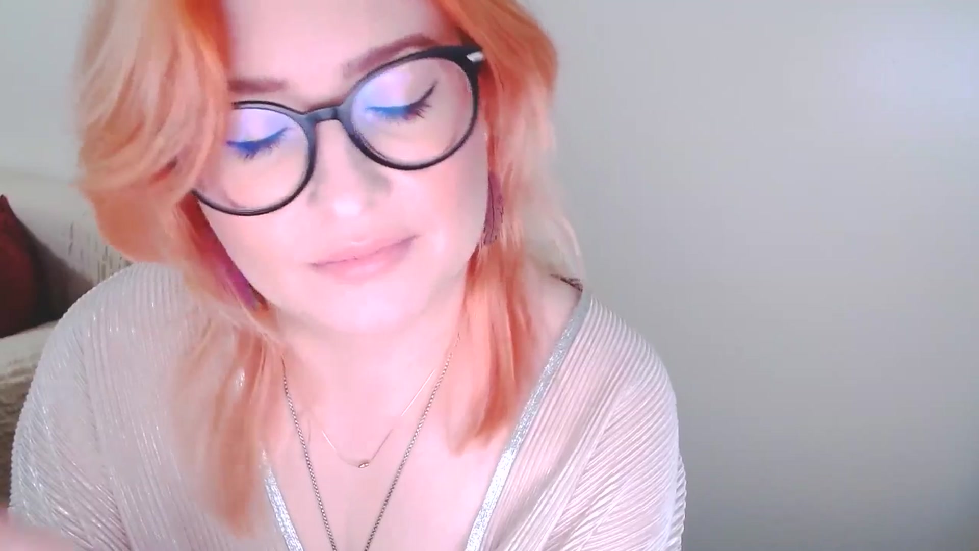 Gallery image thumbnail from EvaStar19's myfreecams stream on, 12/28/2024, 12:43 image 15 of 20