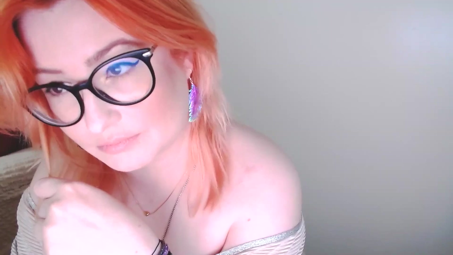 Gallery image thumbnail from EvaStar19's myfreecams stream on, 12/28/2024, 12:43 image 16 of 20