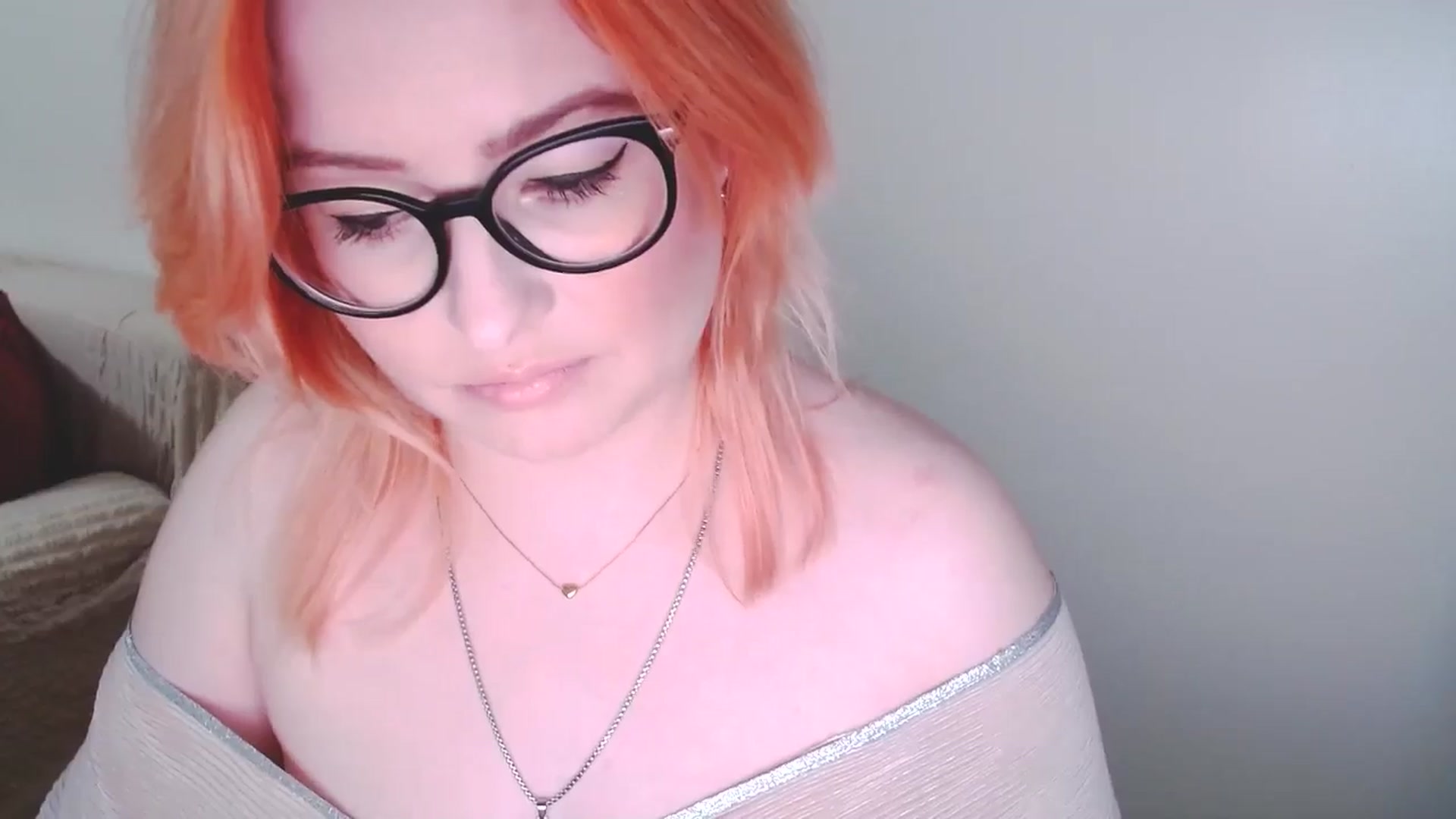 Gallery image thumbnail from EvaStar19's myfreecams stream on, 12/28/2024, 13:46 image 11 of 20