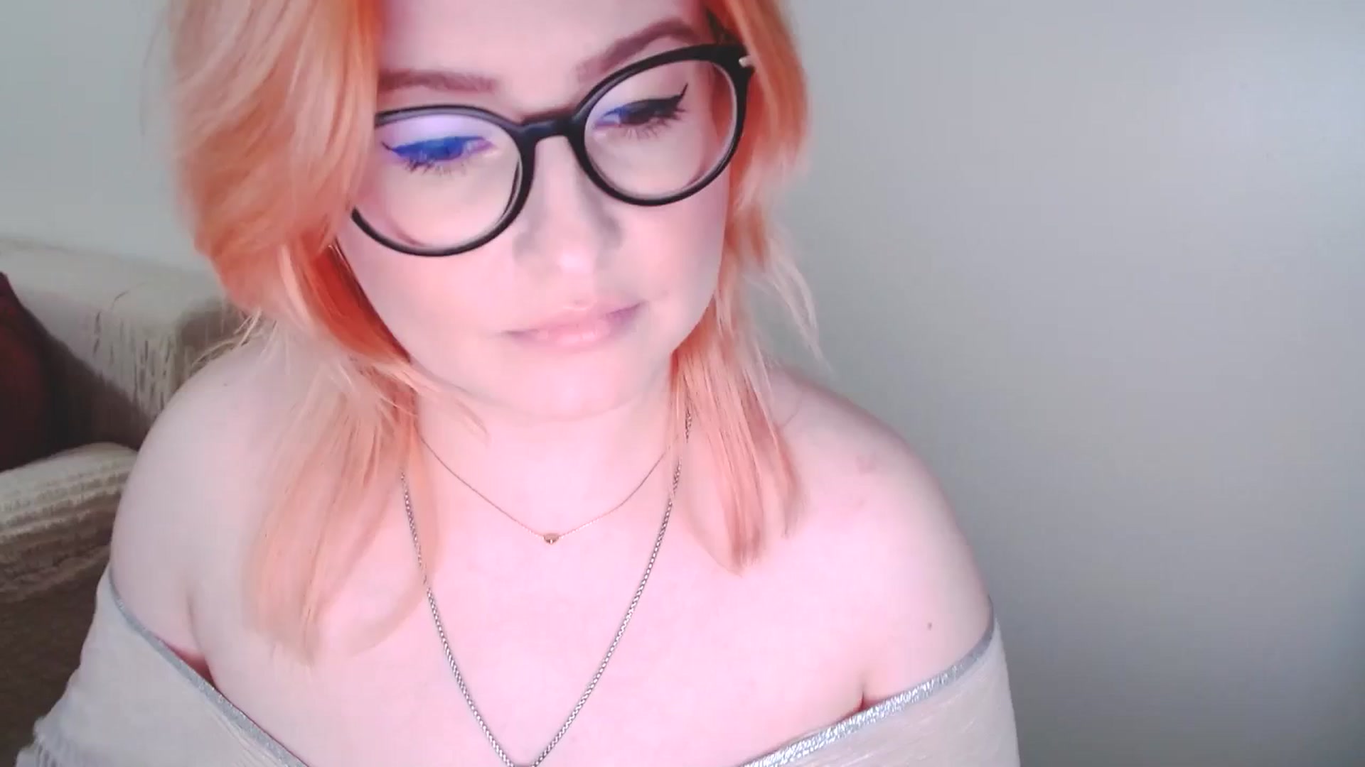 Gallery image thumbnail from EvaStar19's myfreecams stream on, 12/28/2024, 13:46 image 13 of 20