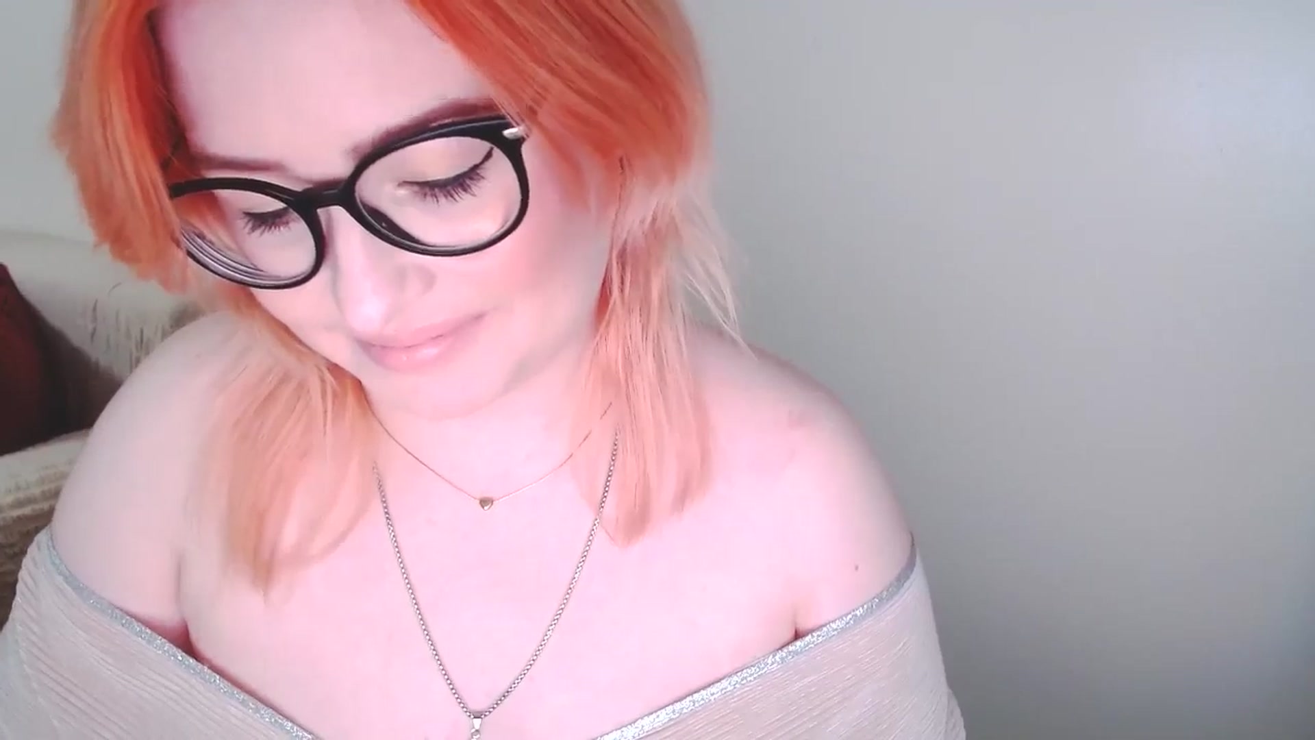 Gallery image thumbnail from EvaStar19's myfreecams stream on, 12/28/2024, 13:46 image 7 of 20