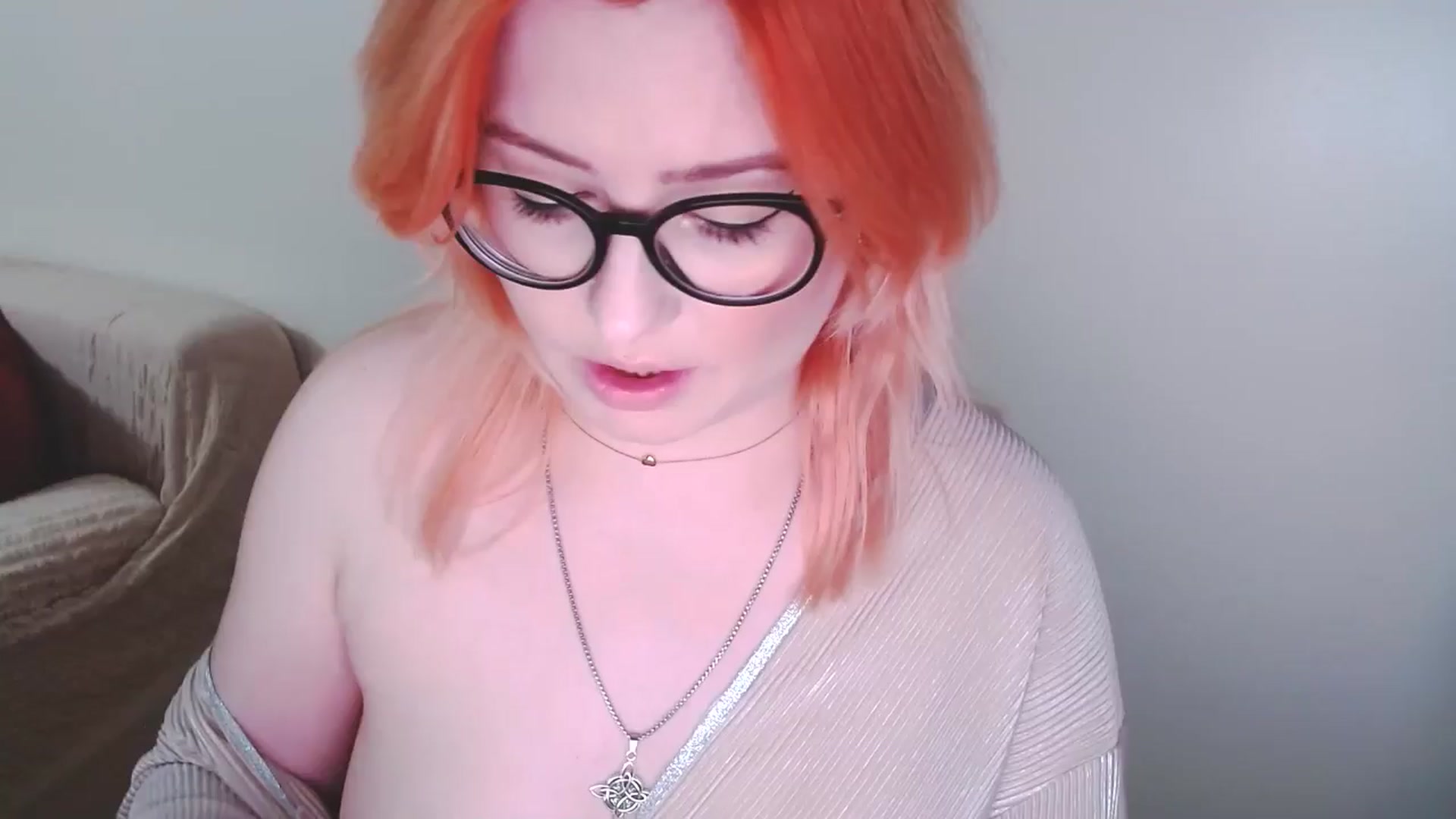 Gallery image thumbnail from EvaStar19's myfreecams stream on, 12/28/2024, 14:27 image 6 of 20