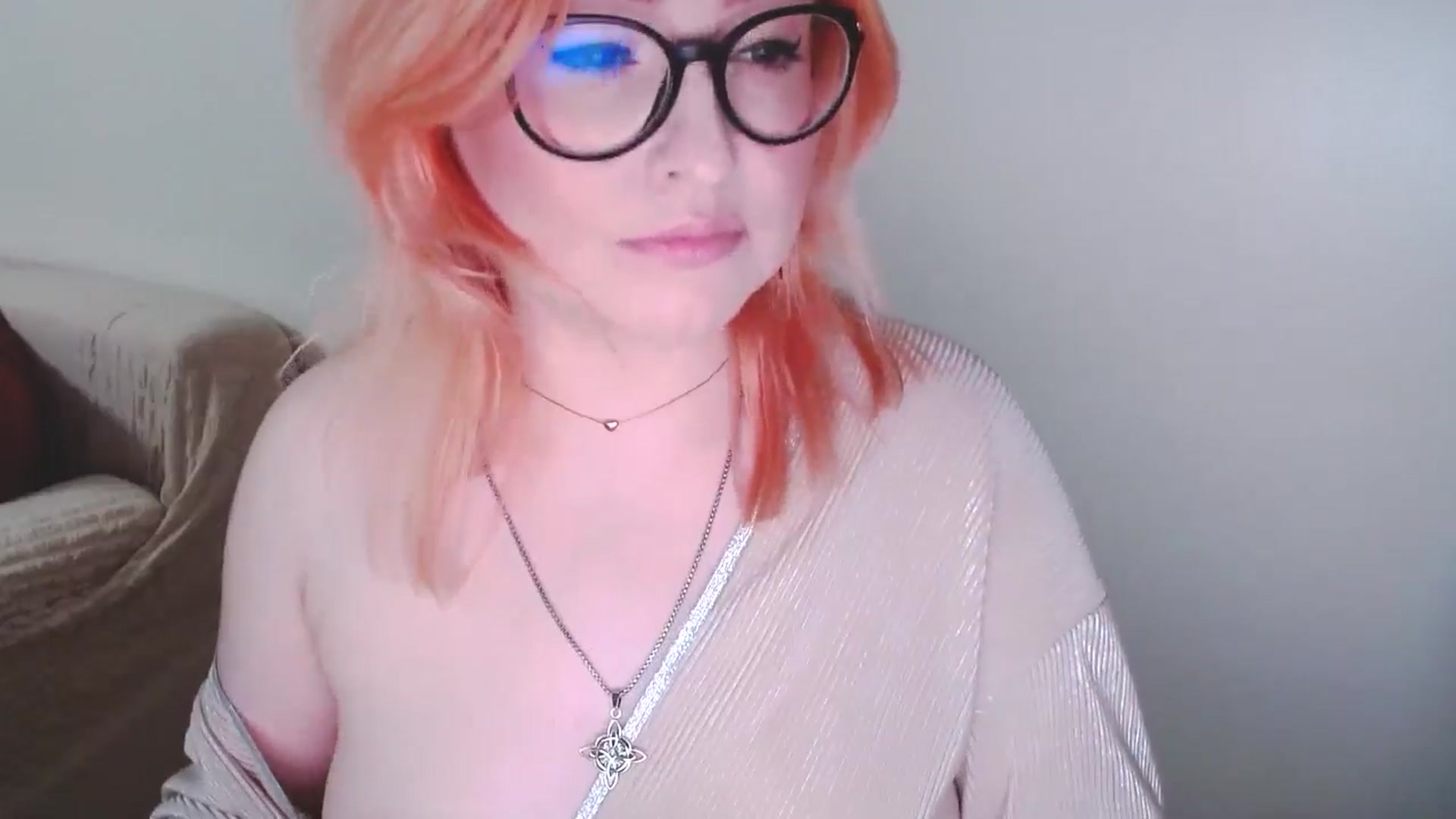 Gallery image thumbnail from EvaStar19's myfreecams stream on, 12/28/2024, 14:27 image 4 of 20