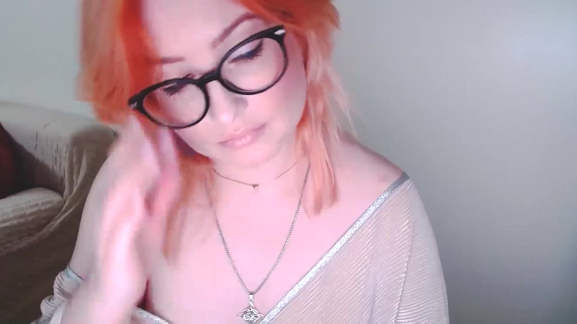 Gallery image thumbnail from EvaStar19's myfreecams stream on, 12/28/2024, 14:27 image 20 of 20