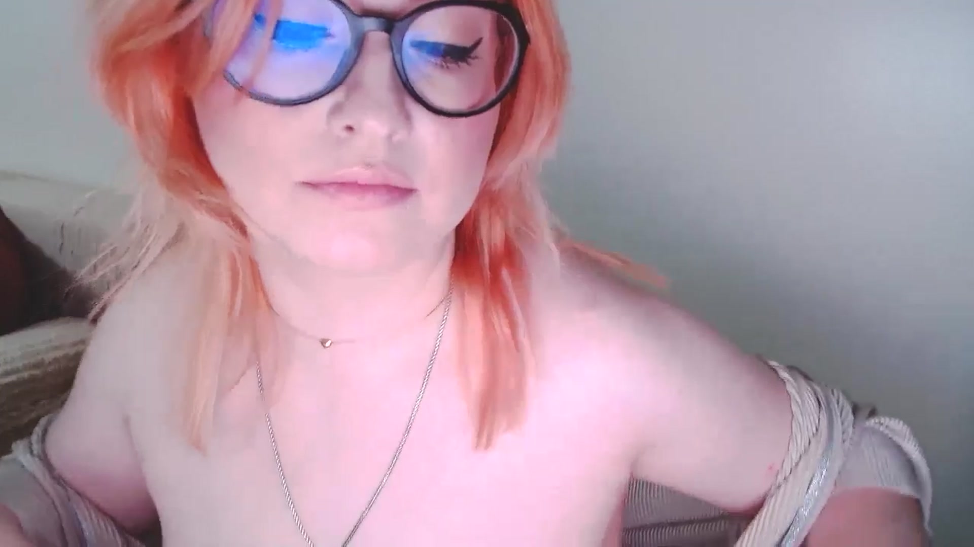 Gallery image thumbnail from EvaStar19's myfreecams stream on, 12/28/2024, 14:27 image 7 of 20