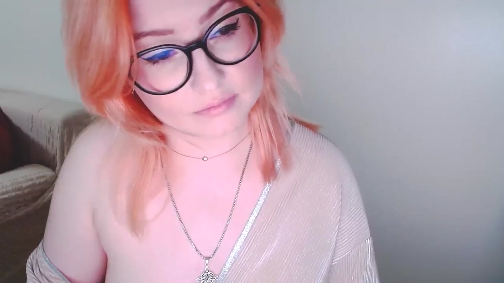 Gallery image thumbnail from EvaStar19's myfreecams stream on, 12/28/2024, 14:27 image 5 of 20