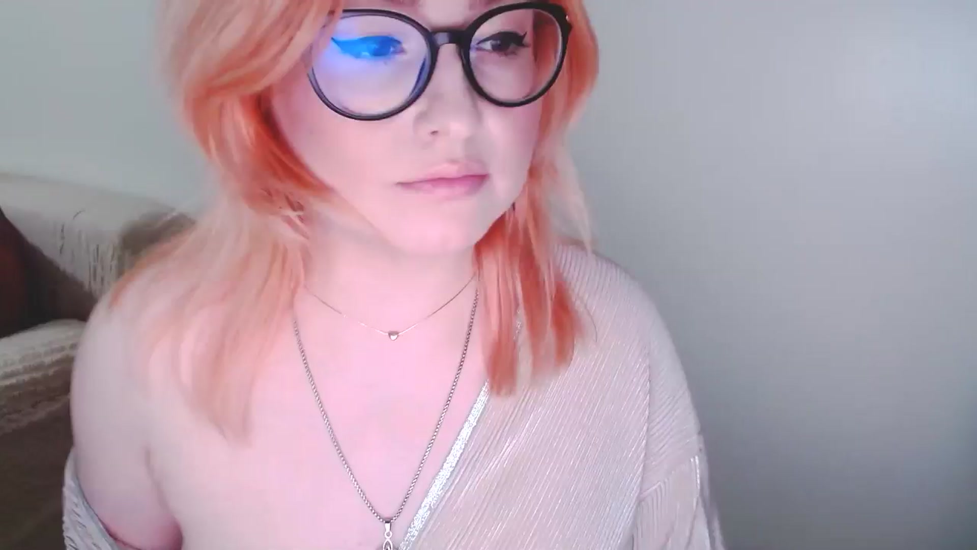 Gallery image thumbnail from EvaStar19's myfreecams stream on, 12/28/2024, 14:27 image 1 of 20