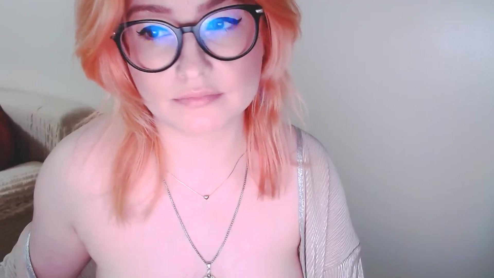 Gallery image thumbnail from EvaStar19's myfreecams stream on, 12/28/2024, 16:40 image 19 of 20